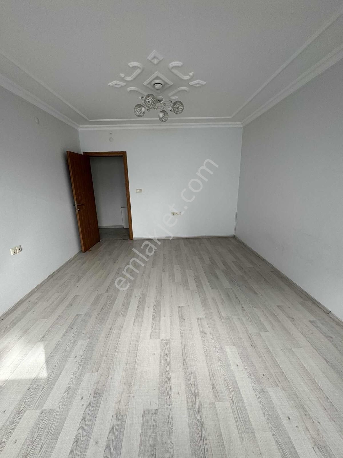 Sütlüce Mah. Eğitimciler Cad. Yakını Asansörlü Satılık 2+1 Daire - Görsel 14