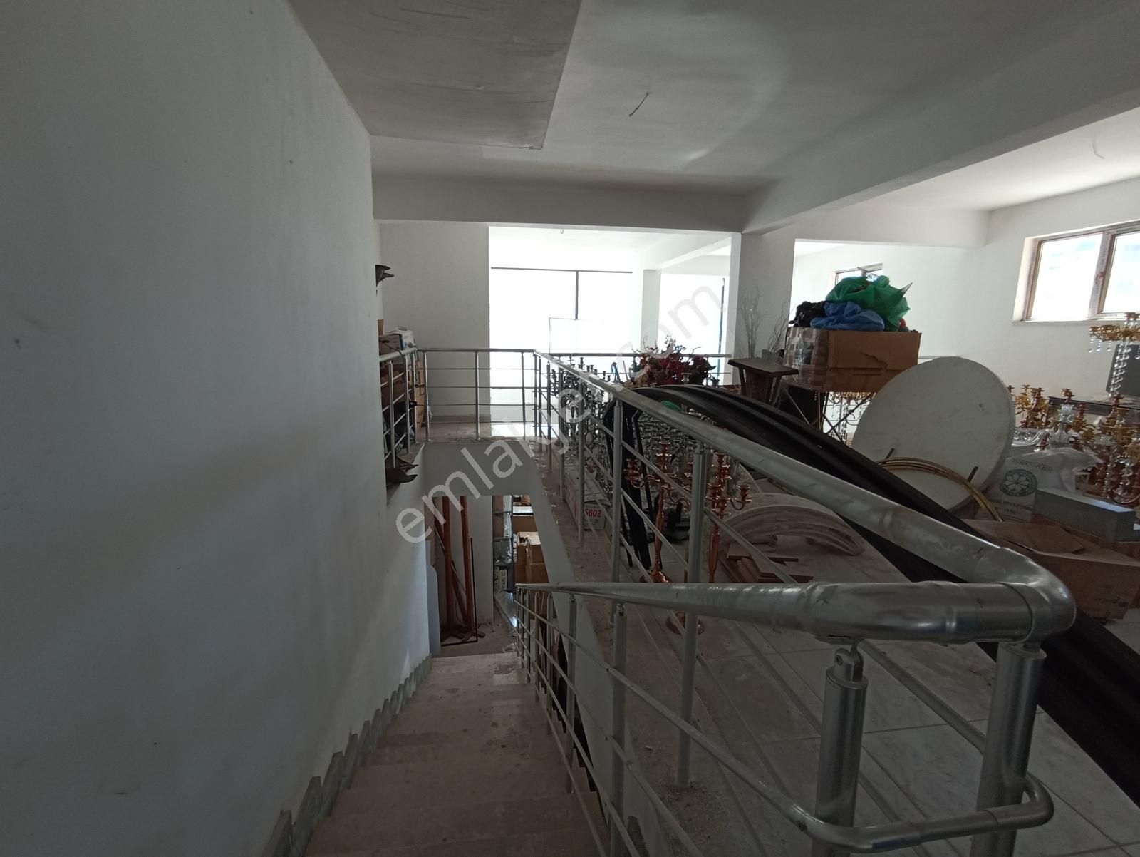 Fenkeden, Mimar Sinan Mah., Cadde Üst. Köşe, Çift Cephe, Depolu - Görsel 9