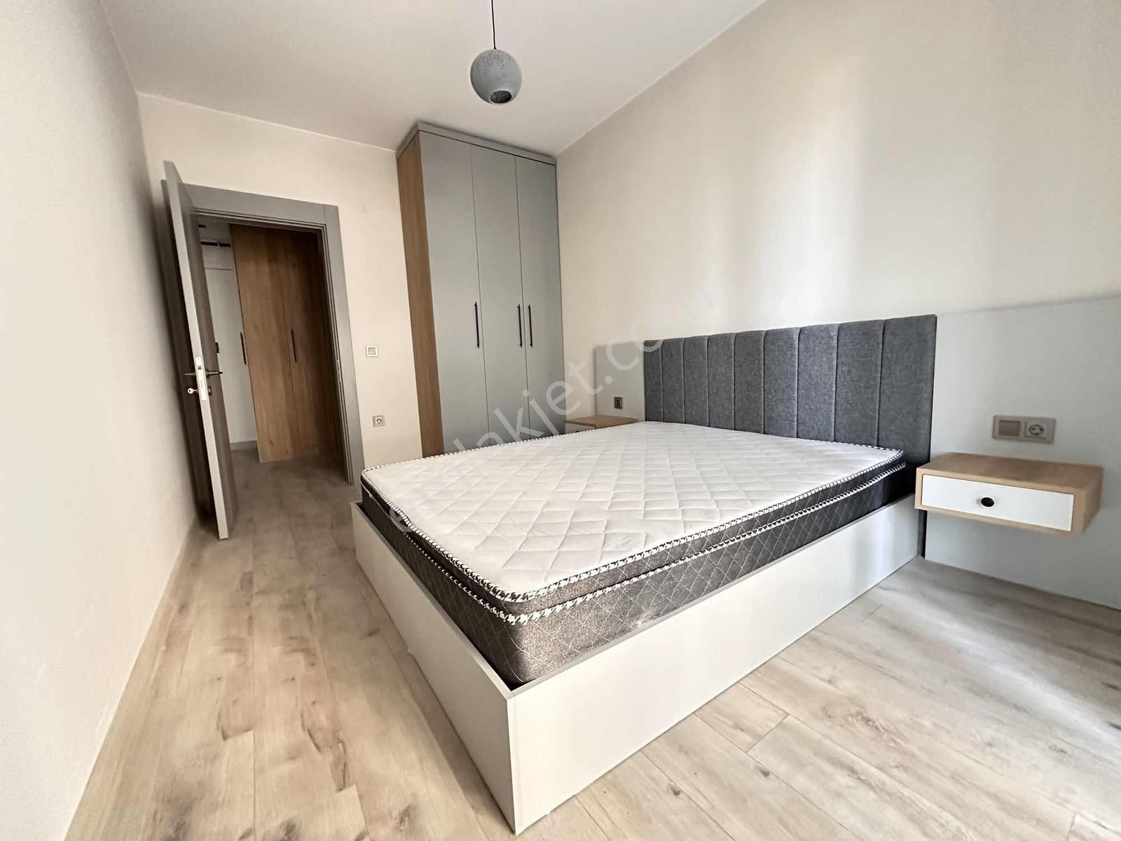 Proas'dan Paris Skala Evlerinde 1+1 Full Eşyalı Kiralık Daire - Görsel 9