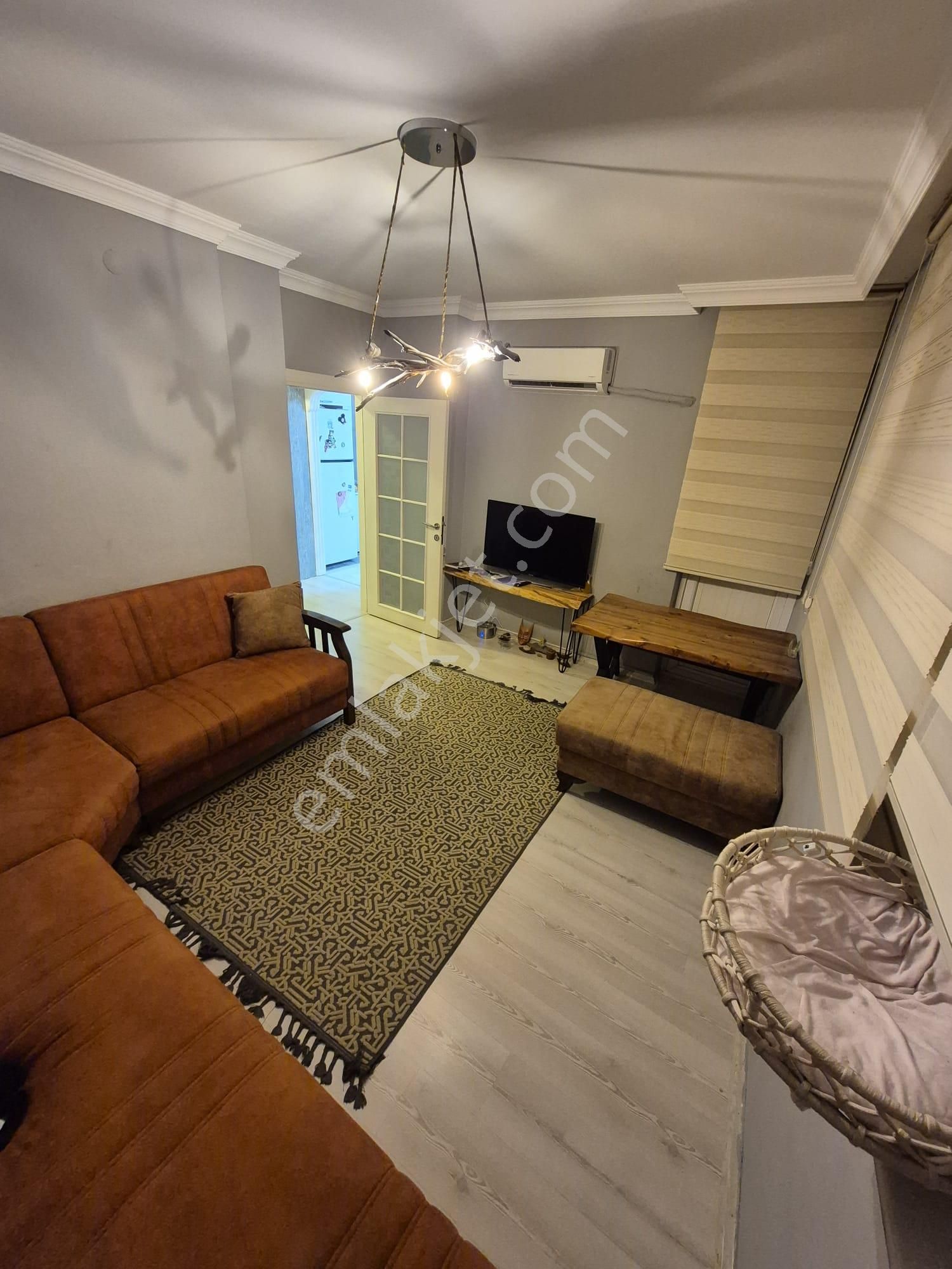 Güvenlik Mahallesi 'nde Cadde Üzeri , Şık Tasarımlı 2+1 Daire