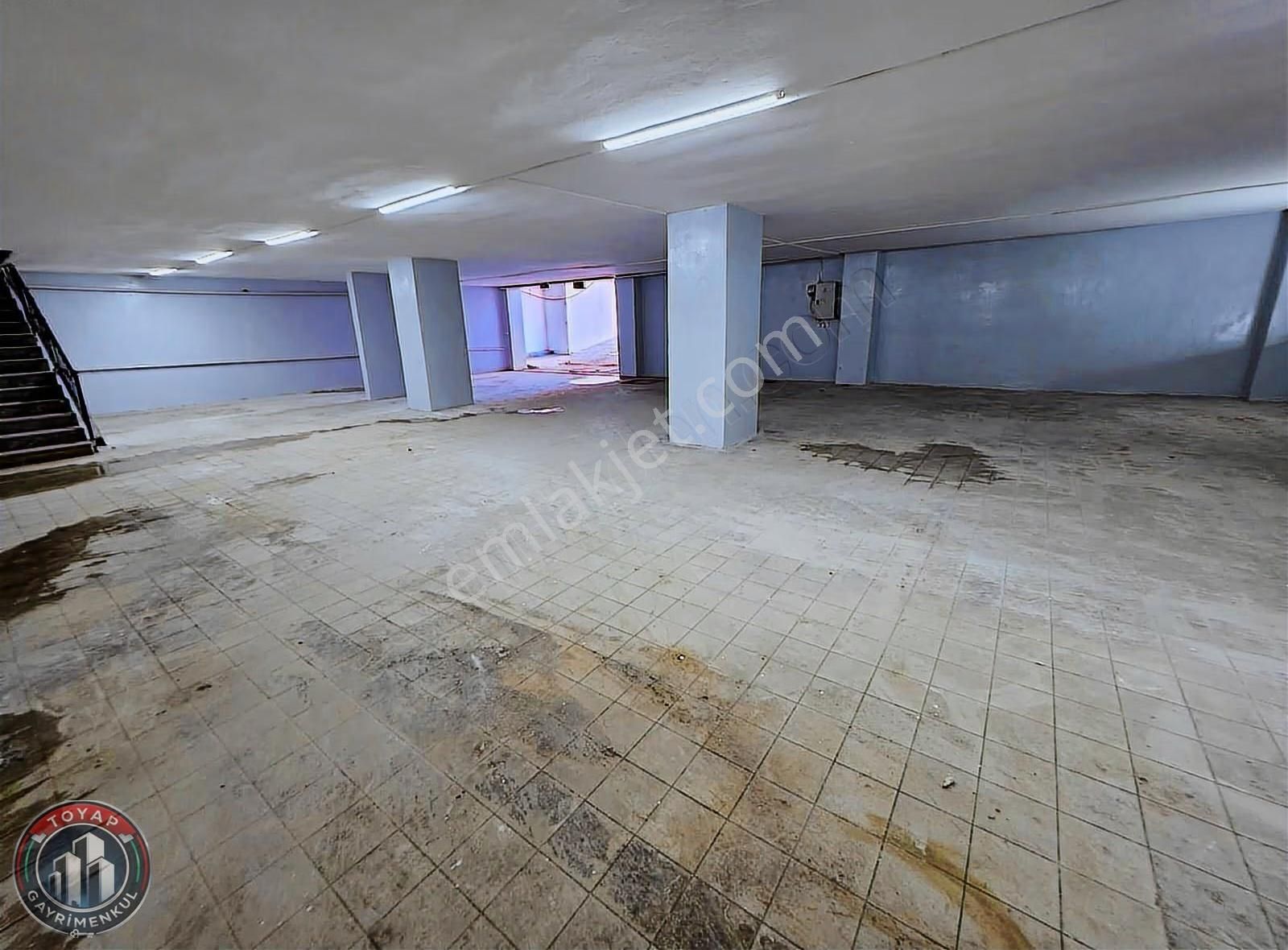 Toyap İnşaattan İş Merkezin De Kiralık 400m2 Araç Girer Dükkan - Görsel 12