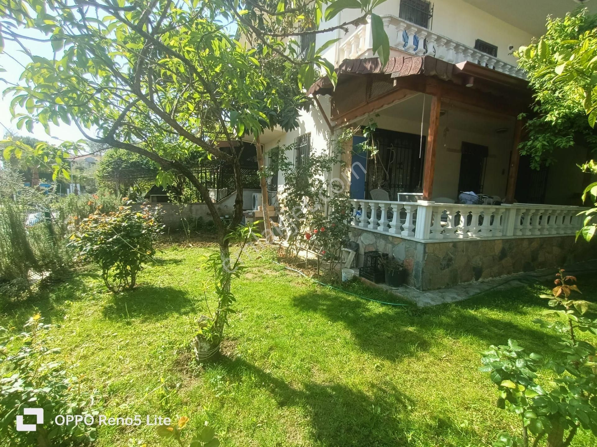 Balıkesir Edremit Güre Sahilde Buse Emlak'tan 3+1 Tripleks Villa - Görsel 31