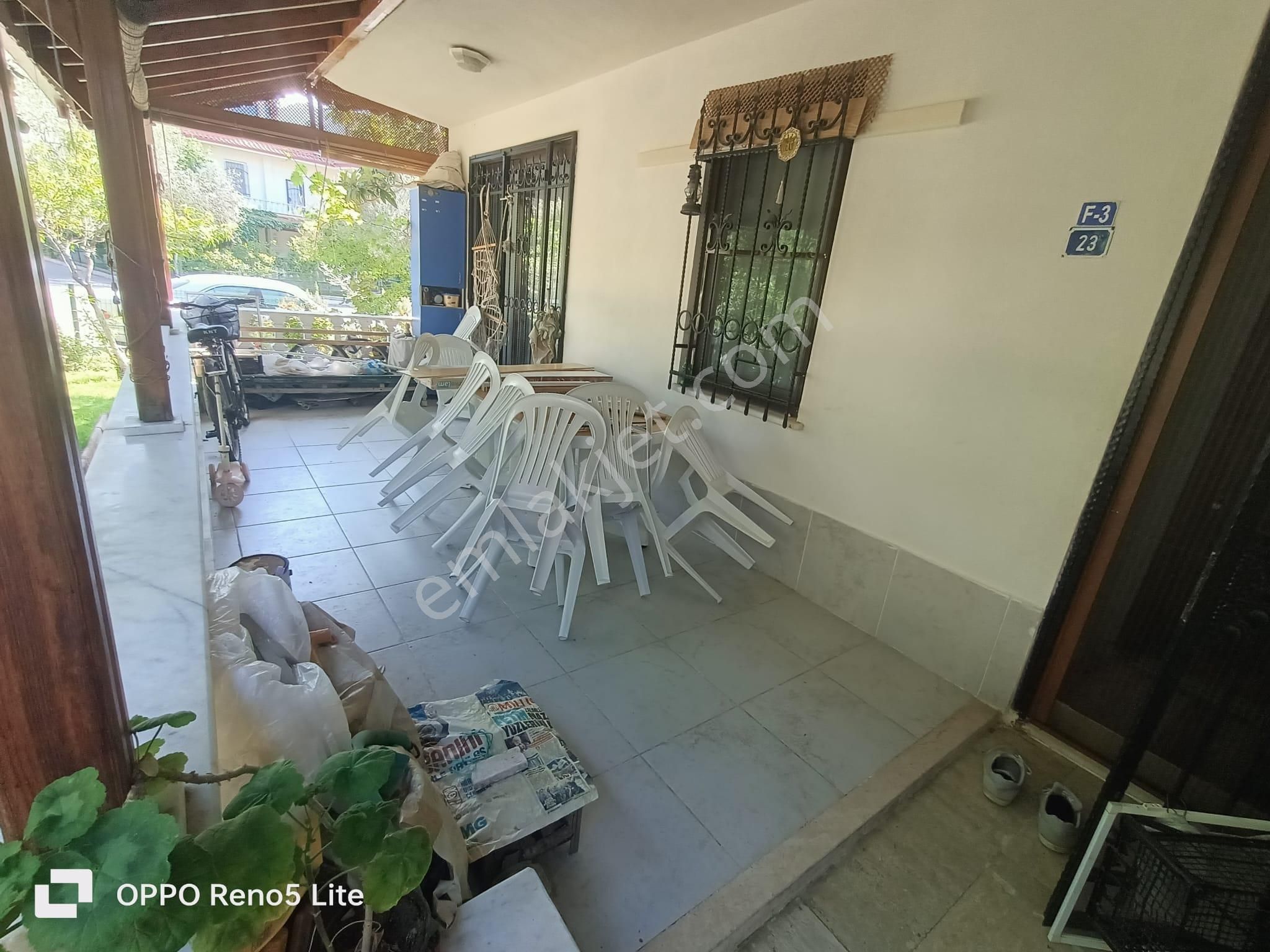 Balıkesir Edremit Güre Sahilde Buse Emlak'tan 3+1 Tripleks Villa - Görsel 27