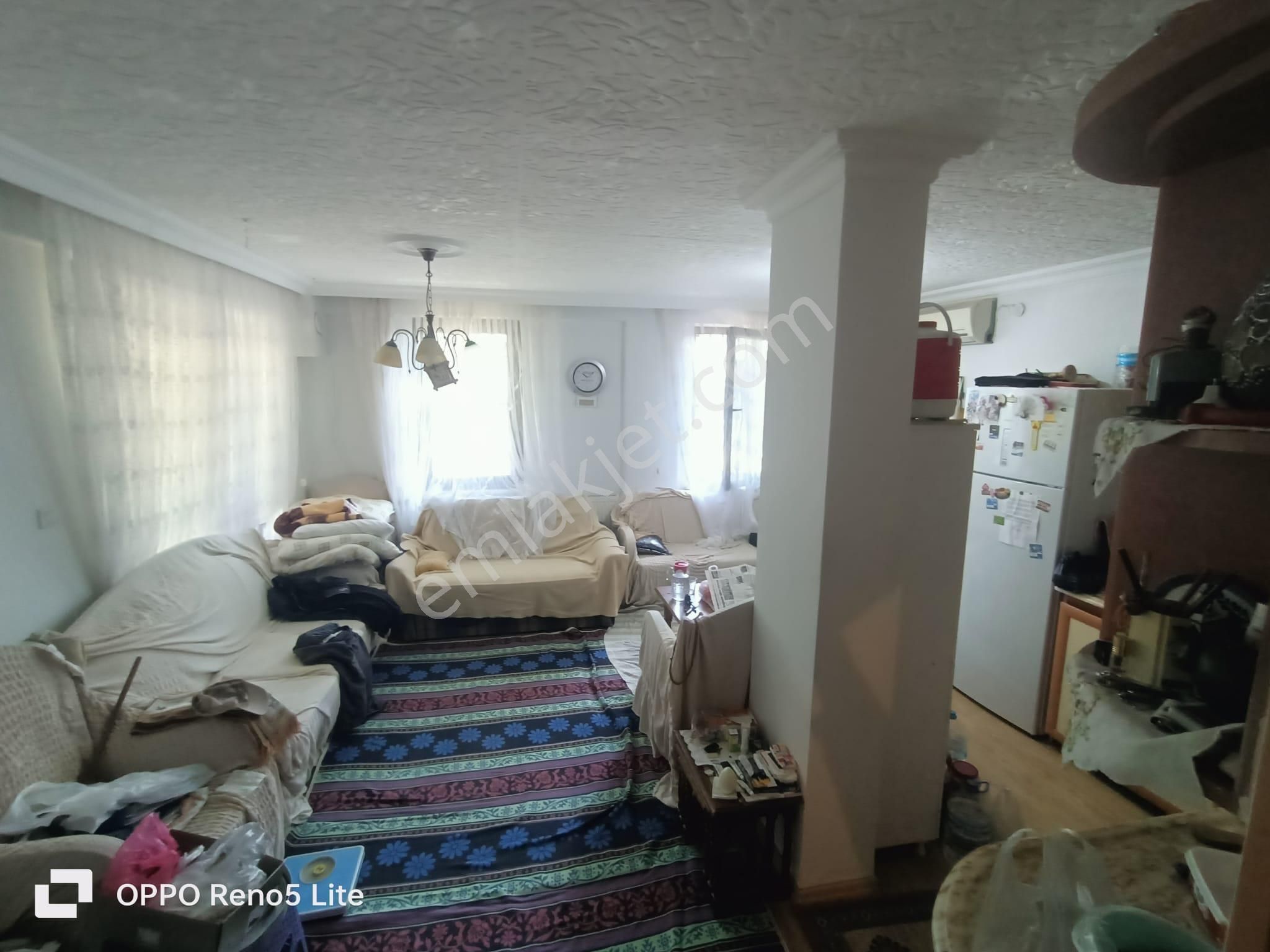 Balıkesir Edremit Güre Sahilde Buse Emlak'tan 3+1 Tripleks Villa - Görsel 21