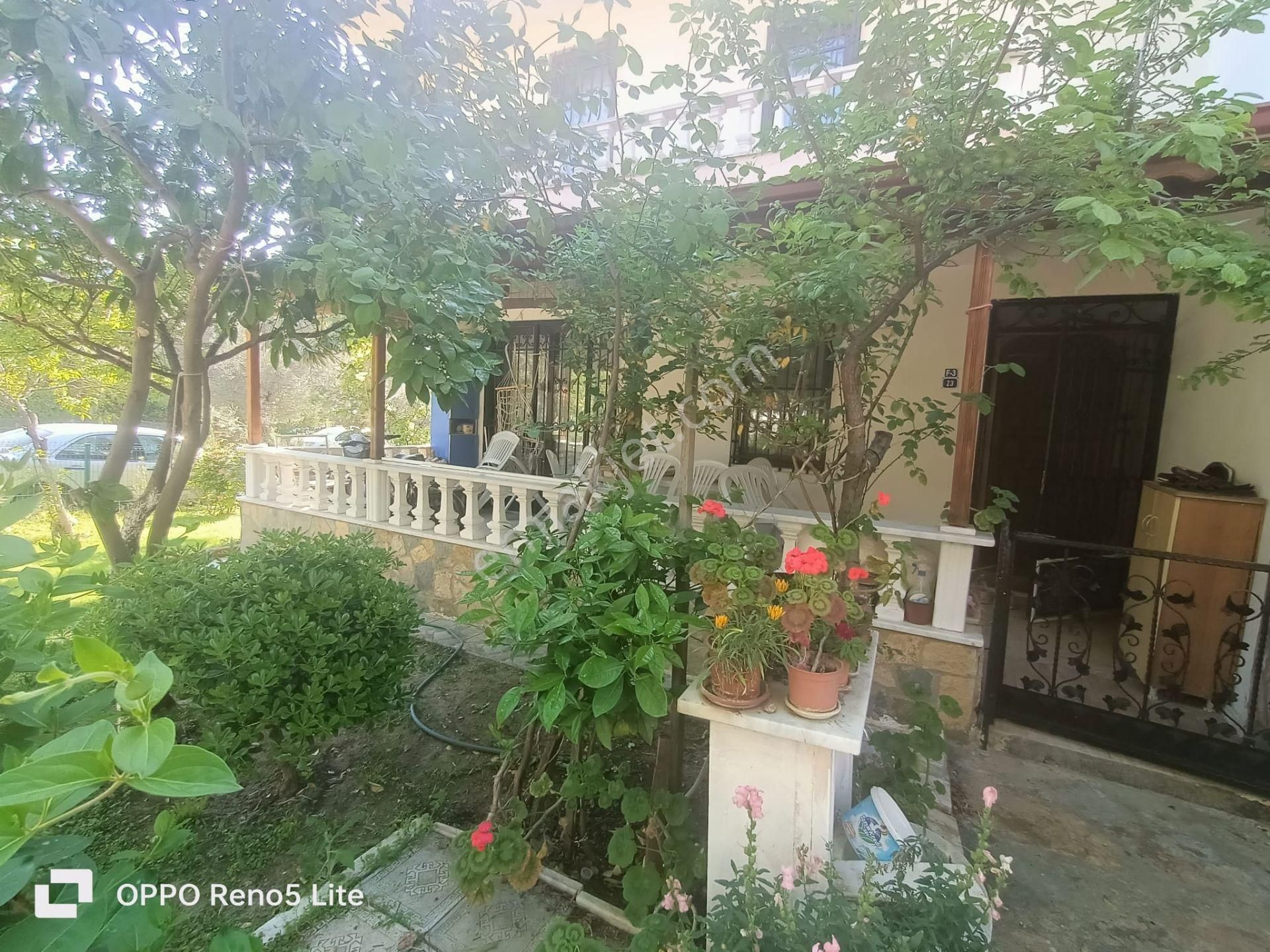 Balıkesir Edremit Güre Sahilde Buse Emlak'tan 3+1 Tripleks Villa - Görsel 28