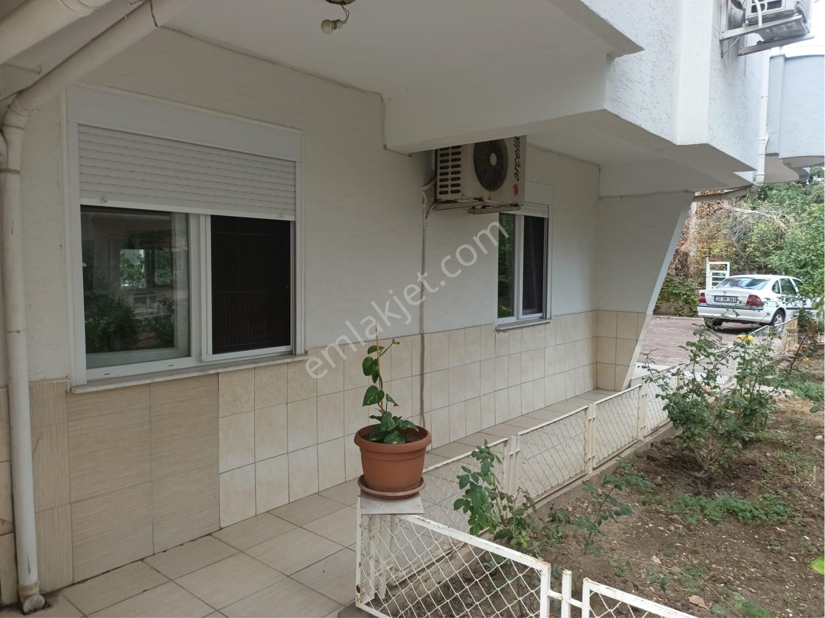 Konyaaltı Liman Mah.denize 1 Dakika Ayrı Mutfaklı Bahçeli Daire - Görsel 15