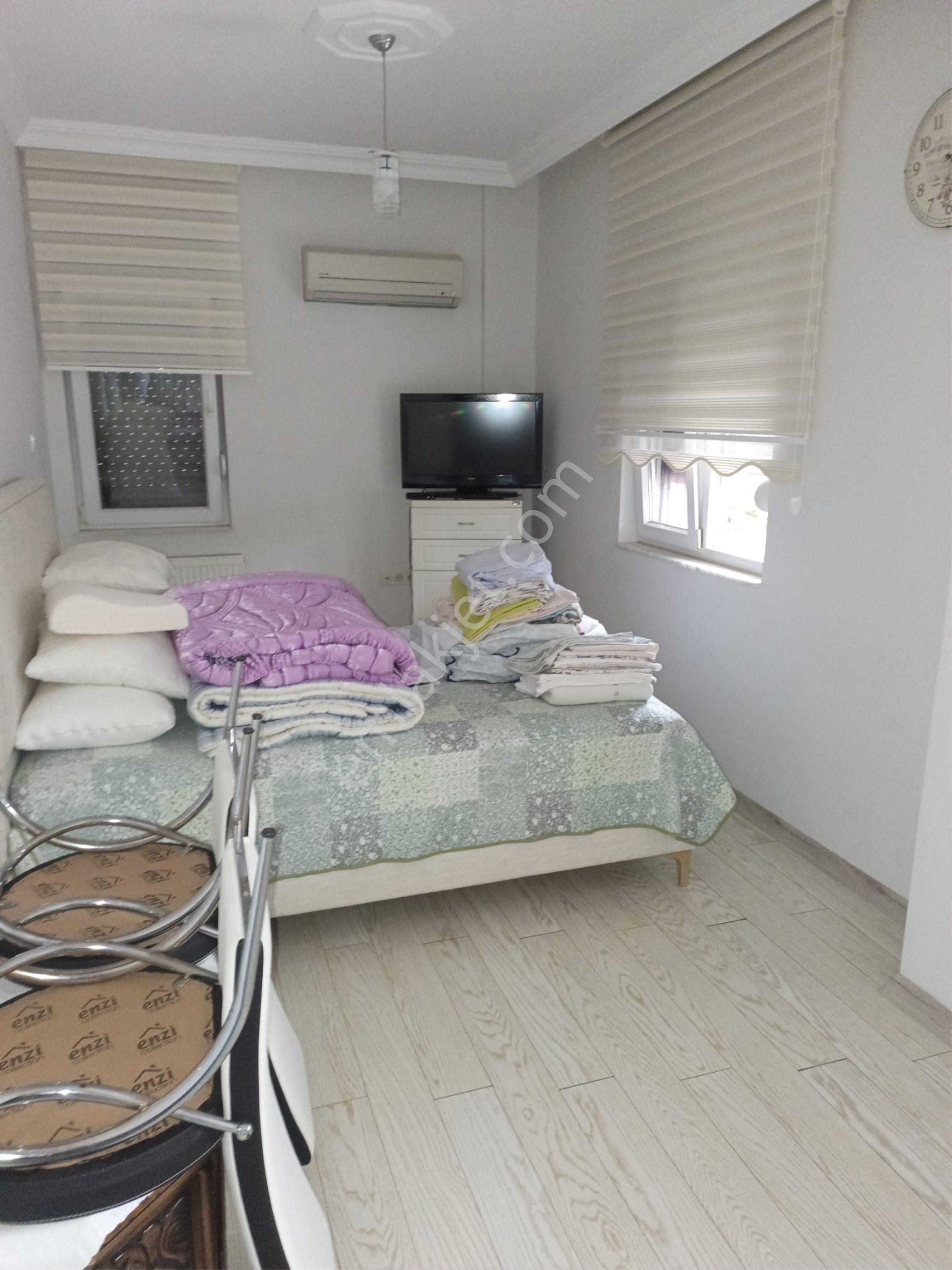 Konyaaltı Liman Mah.denize 1 Dakika Ayrı Mutfaklı Bahçeli Daire - Görsel 9