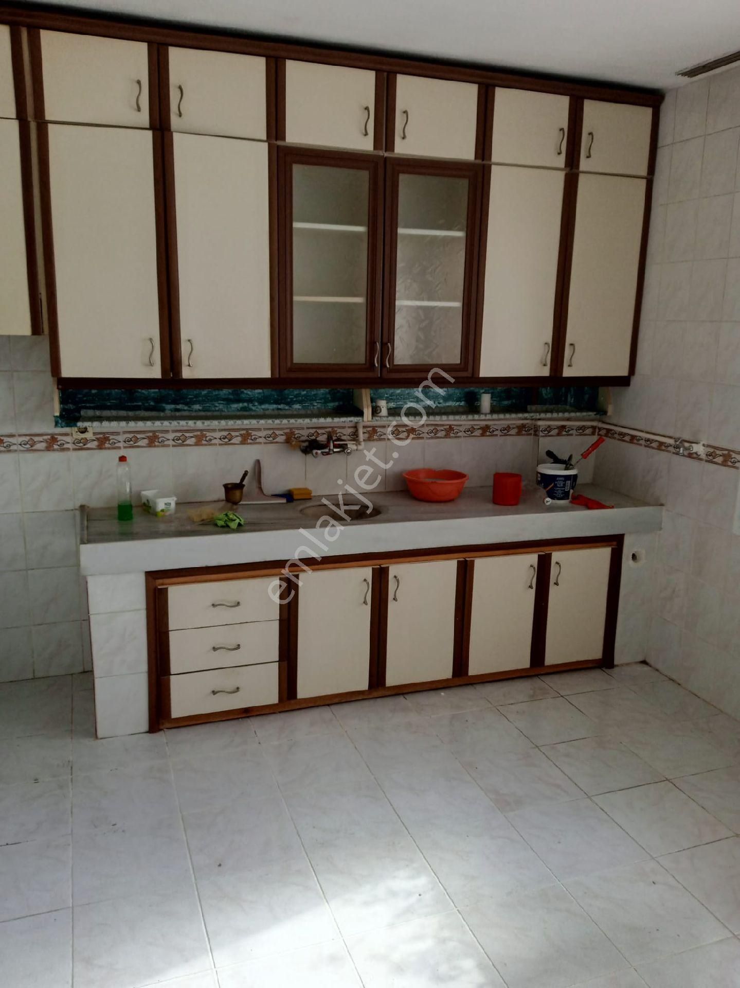 Satılık Daire Yaşar Emlâk Tan