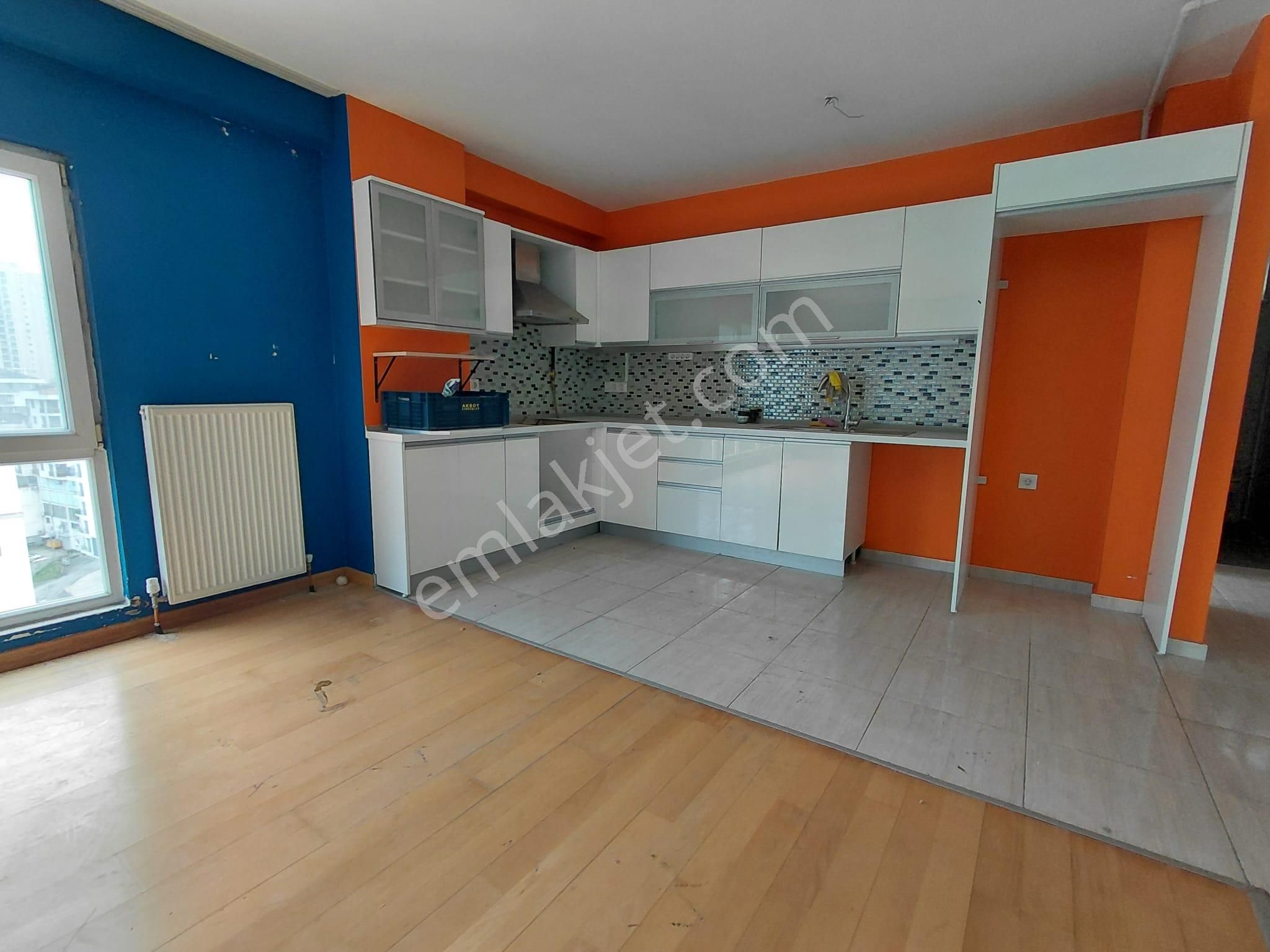 Site İçerisinde Arakatta Nefis Manzaralı 2+1 Daire