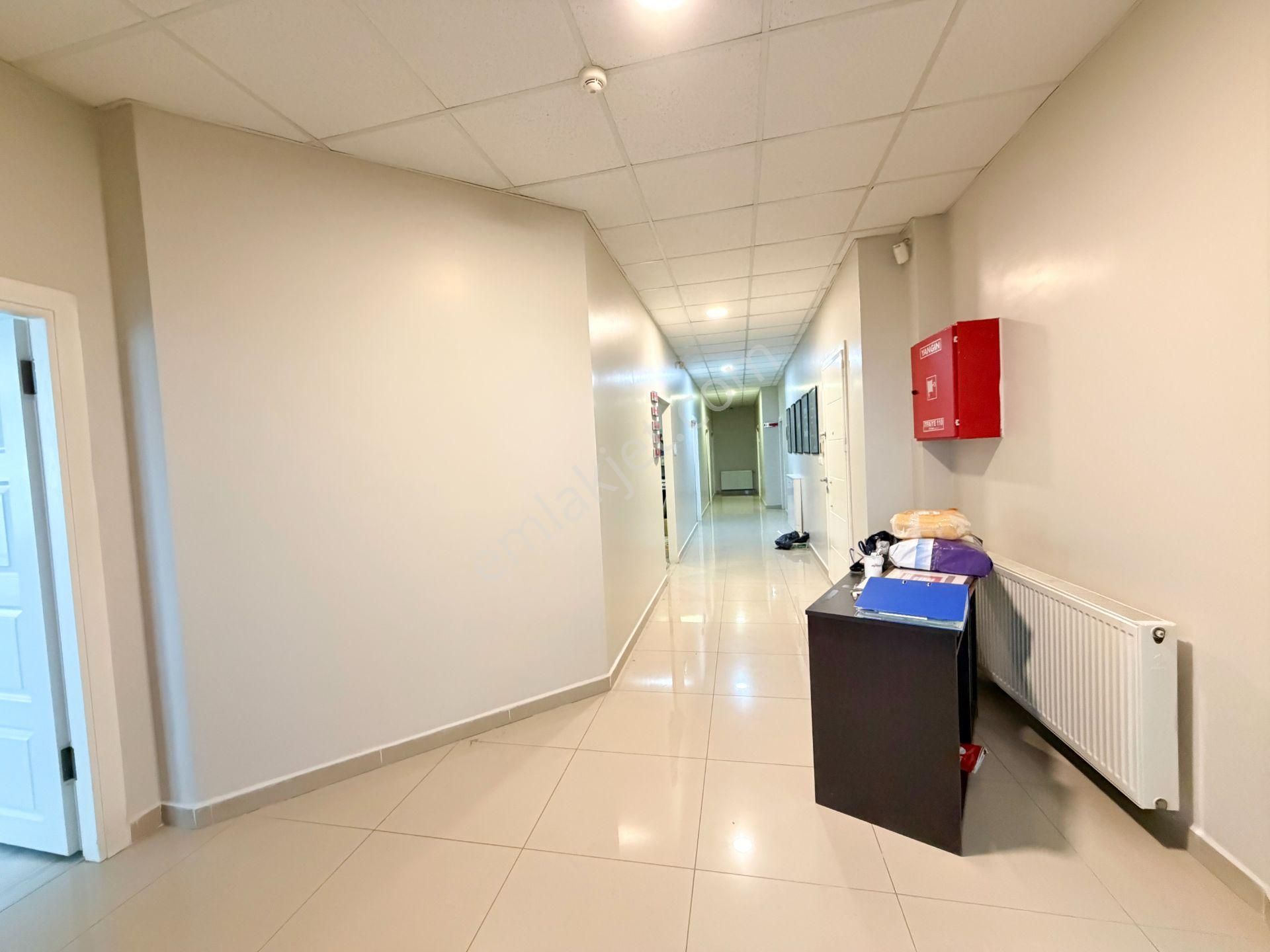 Anayola Cephe 200 M2 6 Oda Mutfak 2 Wc Li Ofis - Görsel 28