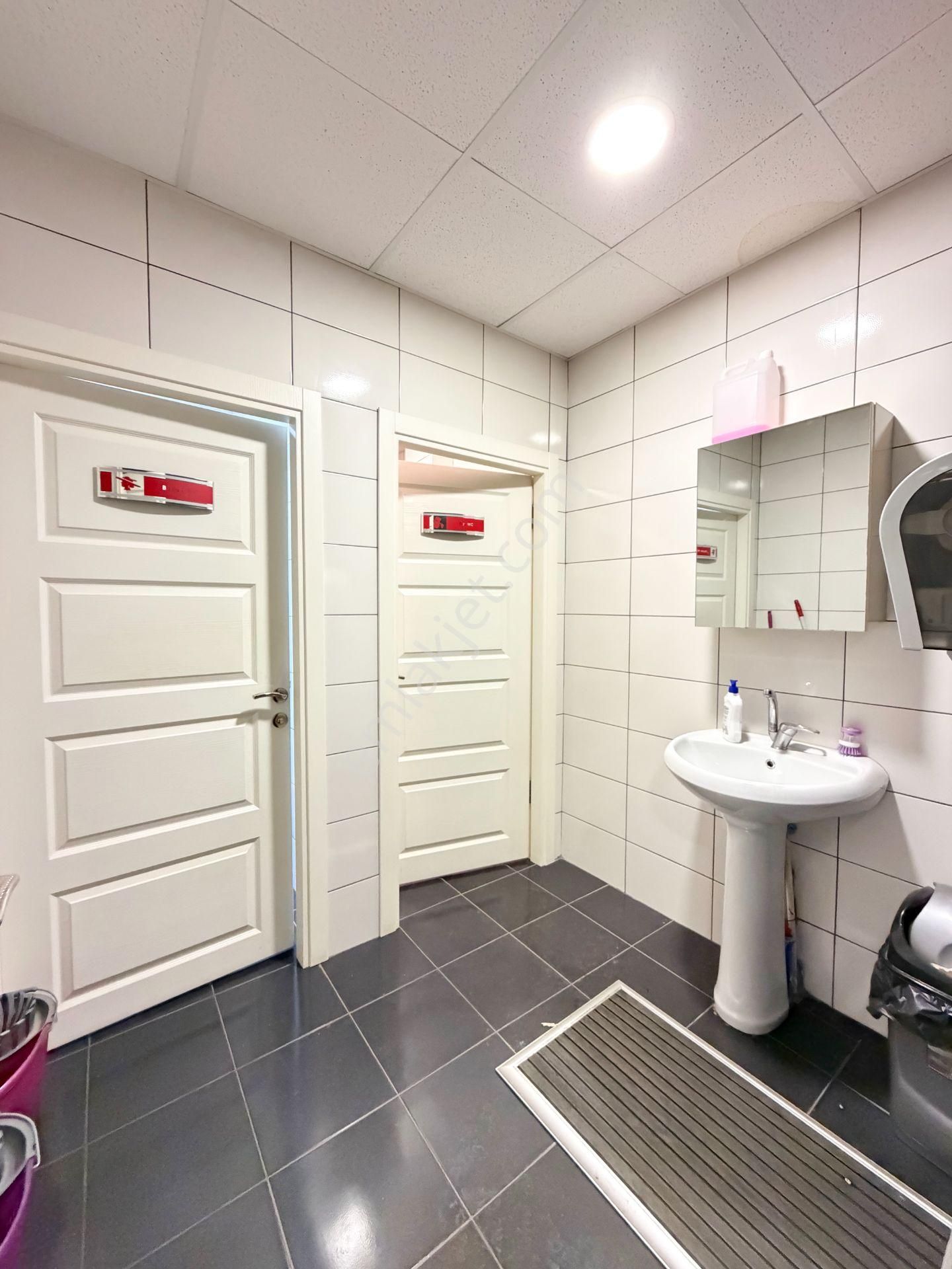 Anayola Cephe 200 M2 6 Oda Mutfak 2 Wc Li Ofis - Görsel 23