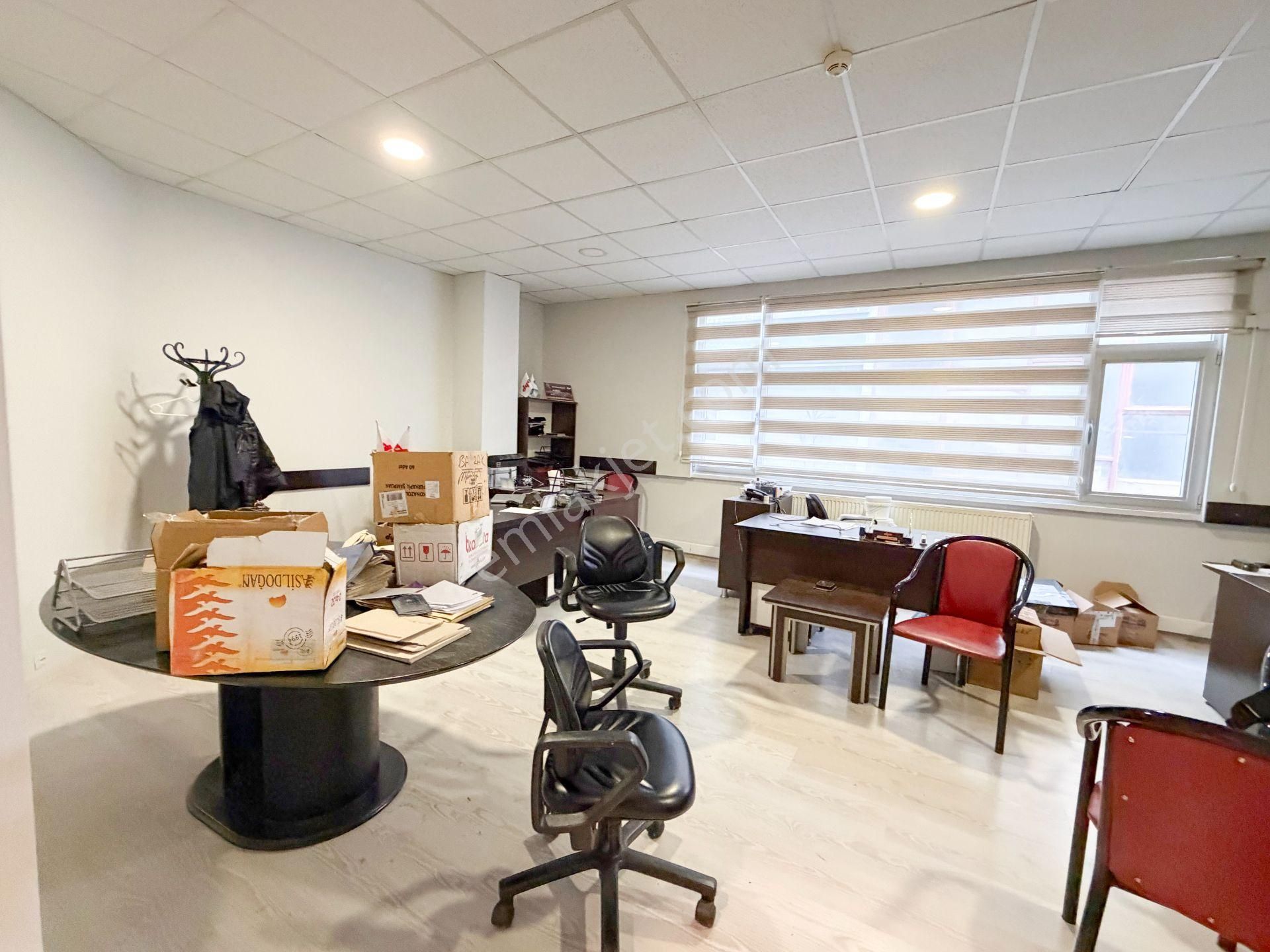 Anayola Cephe 200 M2 6 Oda Mutfak 2 Wc Li Ofis - Görsel 29