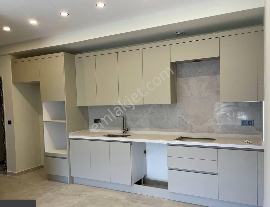 Davutlar'da Merkez'de 2+1 Yerden Isıtmalı Sıfır Satılık Daire - Görsel 2