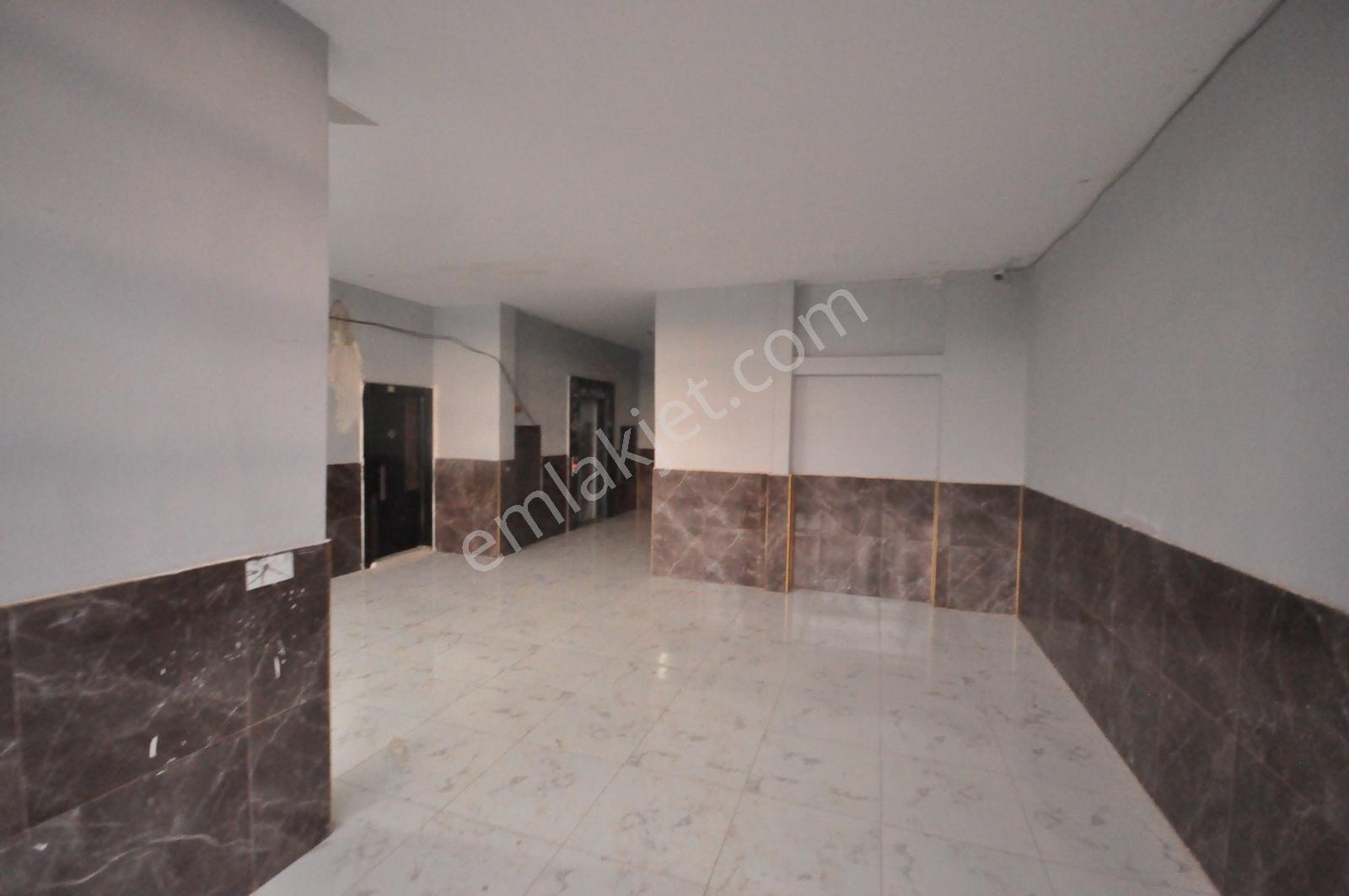 Cb'dan Şehir Hastahanesine 1.5 Km 0 Eşyalı Arakat 2+1 Daire - Görsel 22