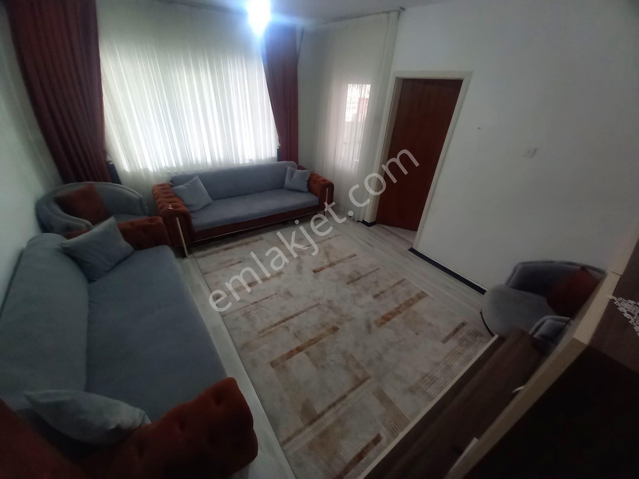 Sincan Tandoğan'da Merkeze Yakın Altta Daire Olan Kelepir Balkonlu Yatırımlık Daire - Görsel 8