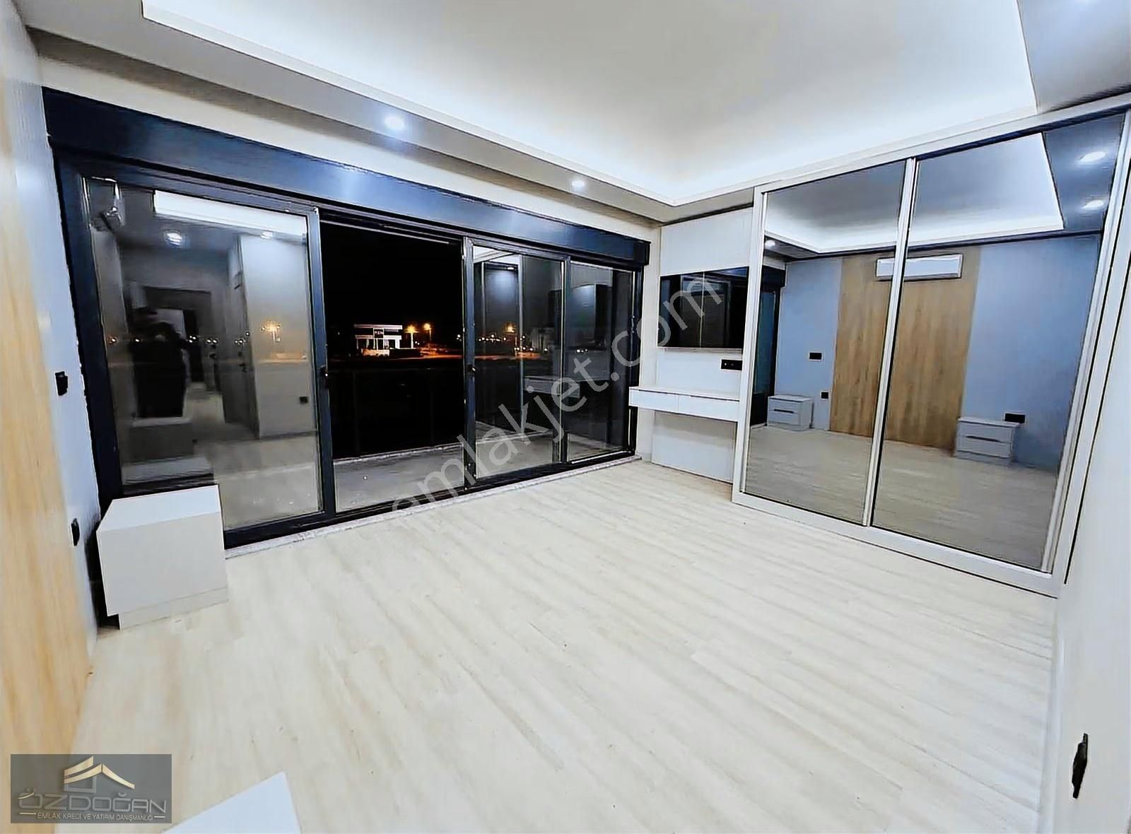 Özdoğan Emlaktan Altınkale De 4+1 220m2 Havuzlu 3 Katlı Trıblex - Görsel 13