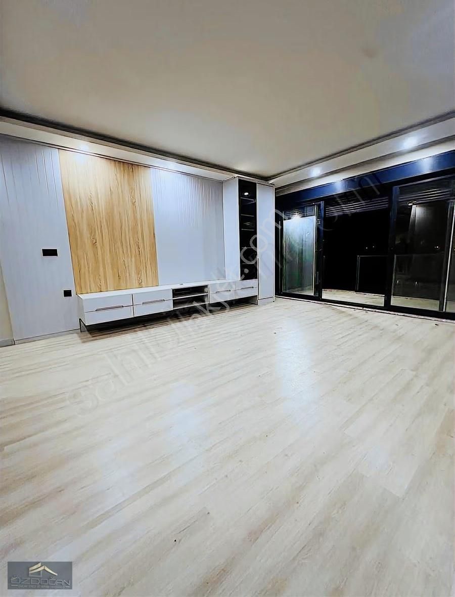 Özdoğan Emlaktan Altınkale De 4+1 220m2 Havuzlu 3 Katlı Trıblex - Görsel 8