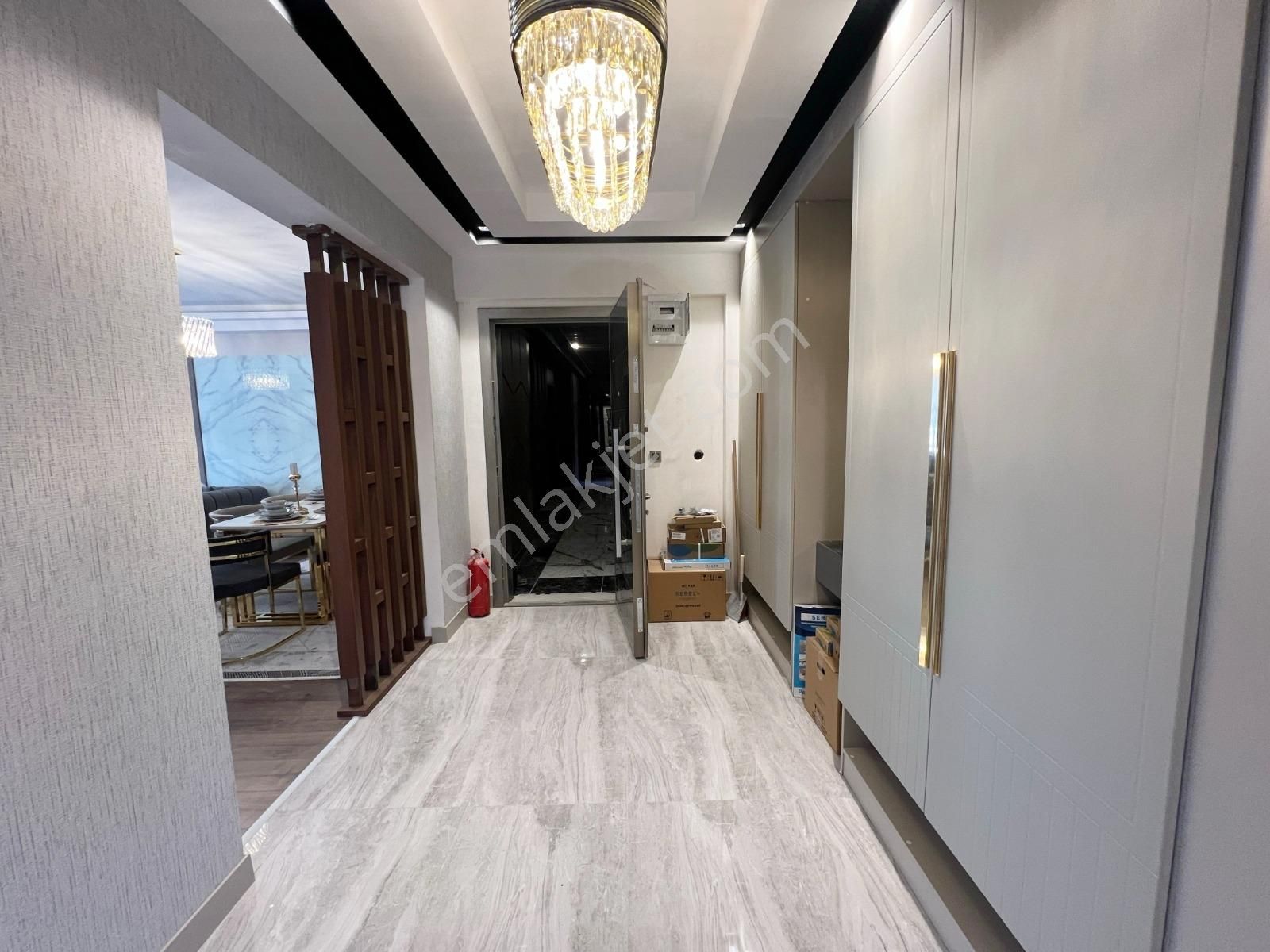 Beyaz'dan Ovacık Yozgat Bulvarında 4+1 Lüxs Merkezde - Görsel 16