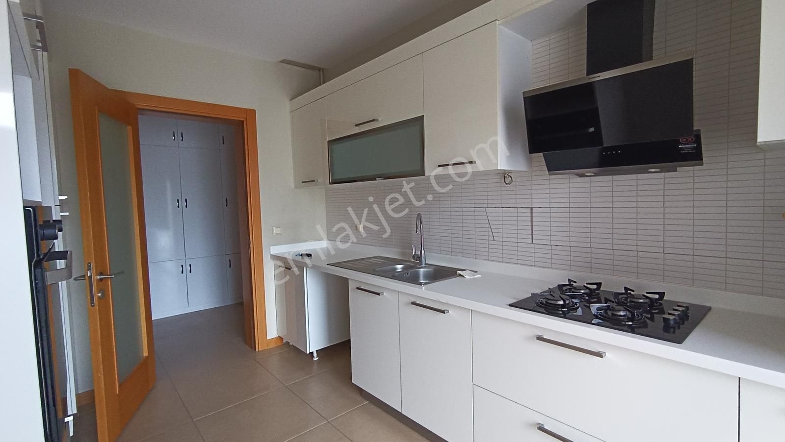 Vaditepe Gölet Cephe Temiz Ferah Geniş Boş 2+1 Kiralık Daire - Görsel 8