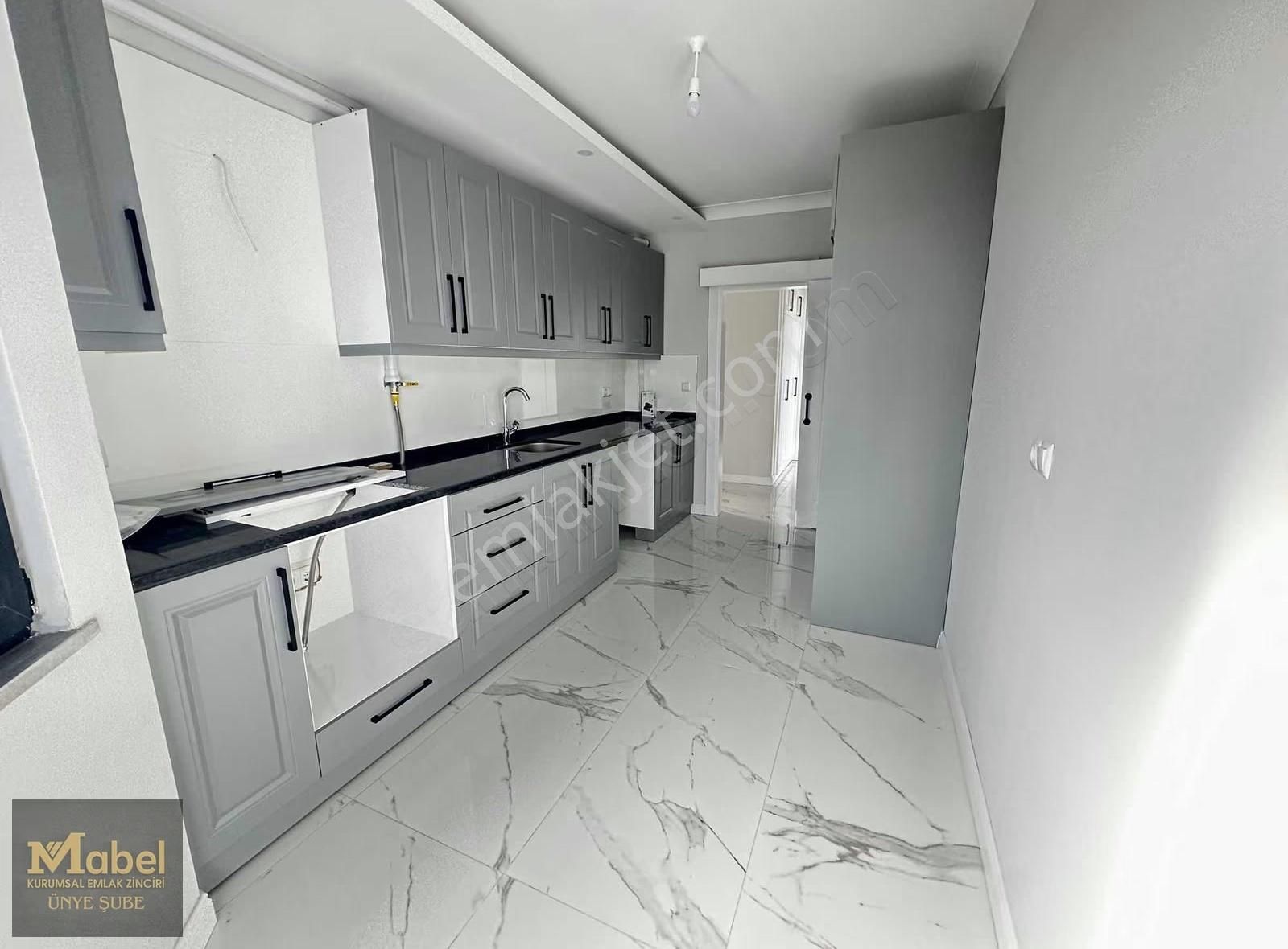 Mabelden Gölevi Mahallesnde Denize Doyacağınız Ultra Lüks Daire - Görsel 2