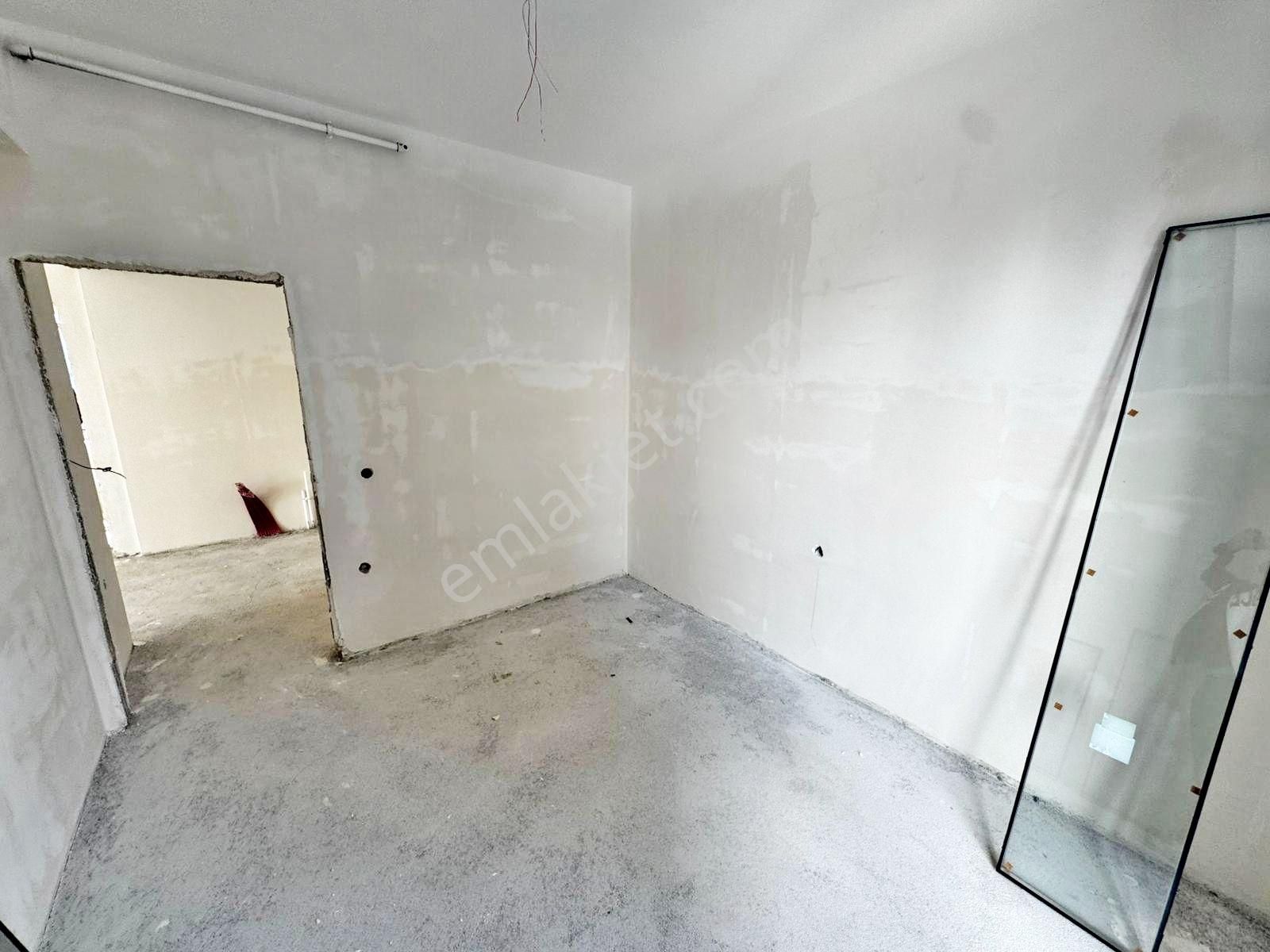 Ovacık Göbekte Emsalsiz Lokasyon E.banyo Acil Satılık 2+1 Daire_ - Görsel 32