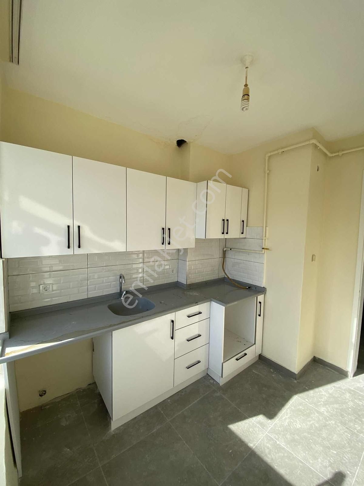 Başar Gayrimenkul'den 2+1 Kiralık Daire