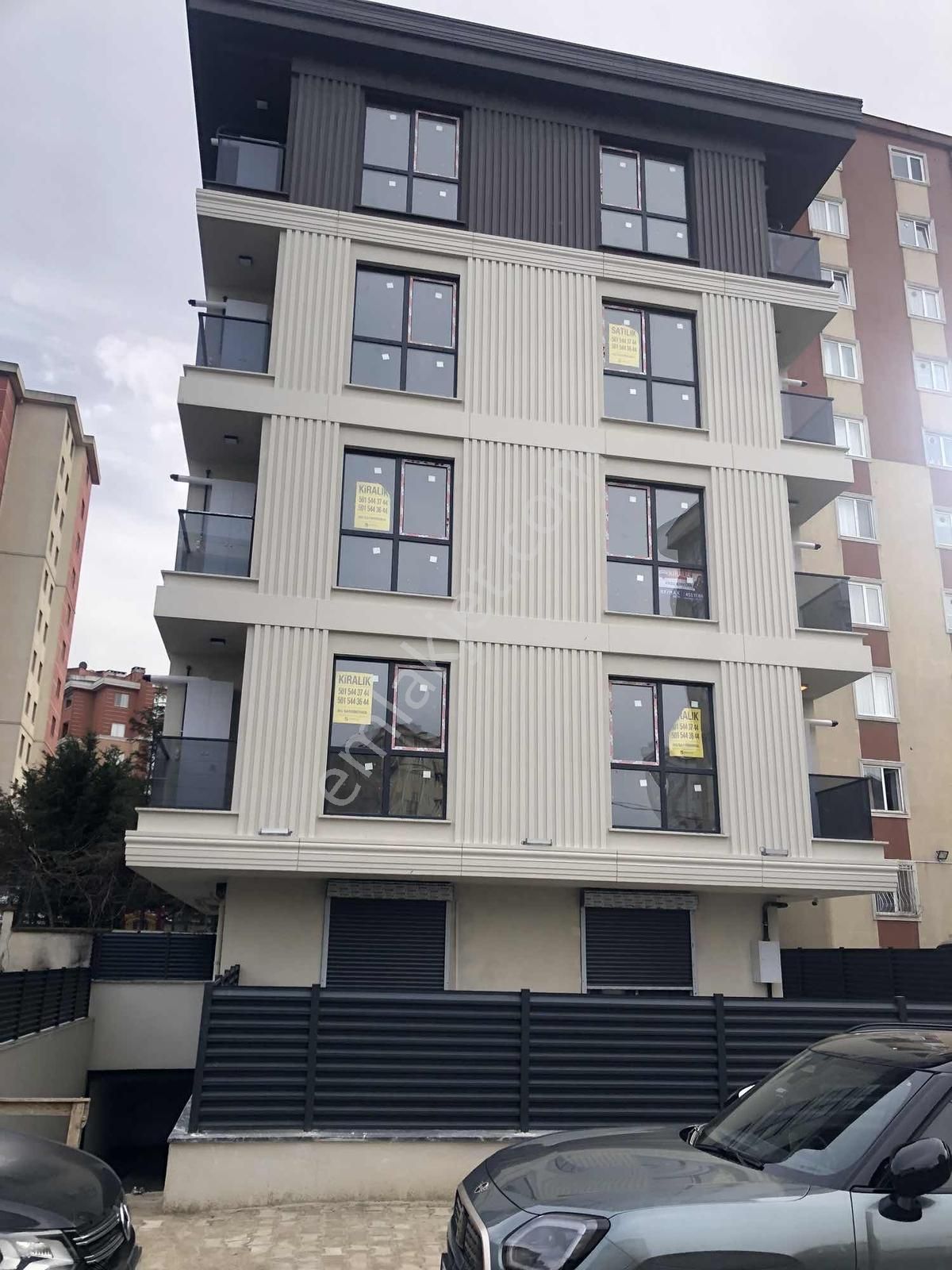 Küçükbakkalköy Bankalara Yakın Lüks 1+ 1 Daire 41.000tl