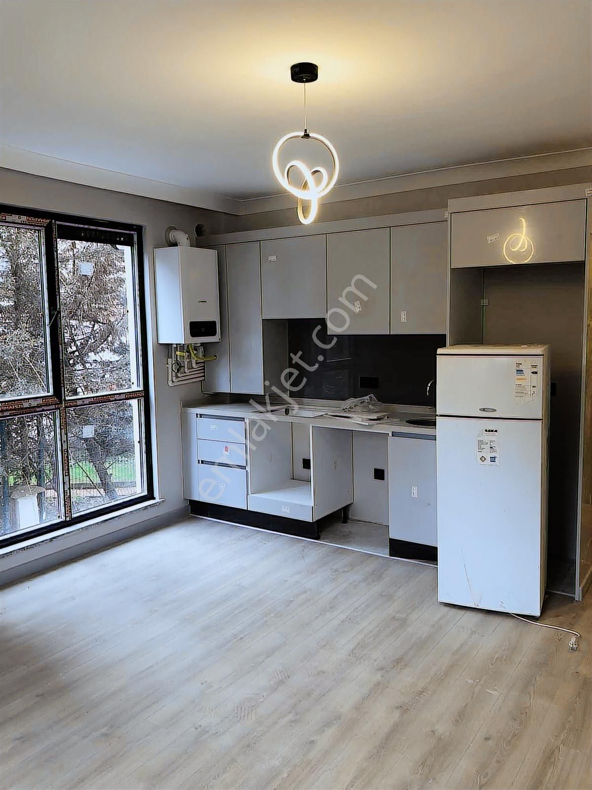 Küçükbakkalköy Bankalara Yakın Lüks 1+ 1 Daire 41.000tl - Görsel 6