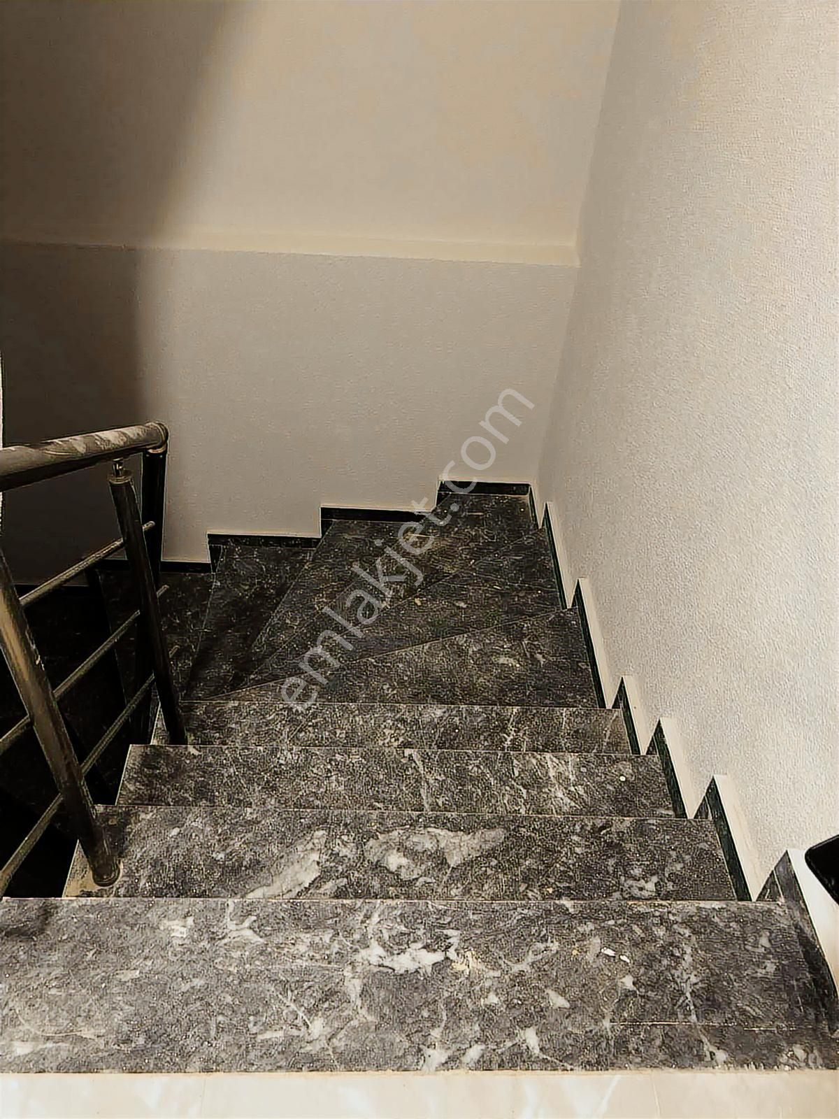 Küçükbakkalköy Bankalara Yakın Lüks 1+ 1 Daire 41.000tl - Görsel 29