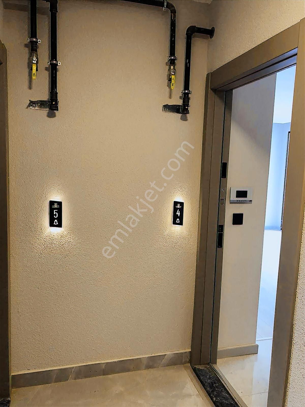 Küçükbakkalköy Bankalara Yakın Lüks 1+ 1 Daire 41.000tl - Görsel 25