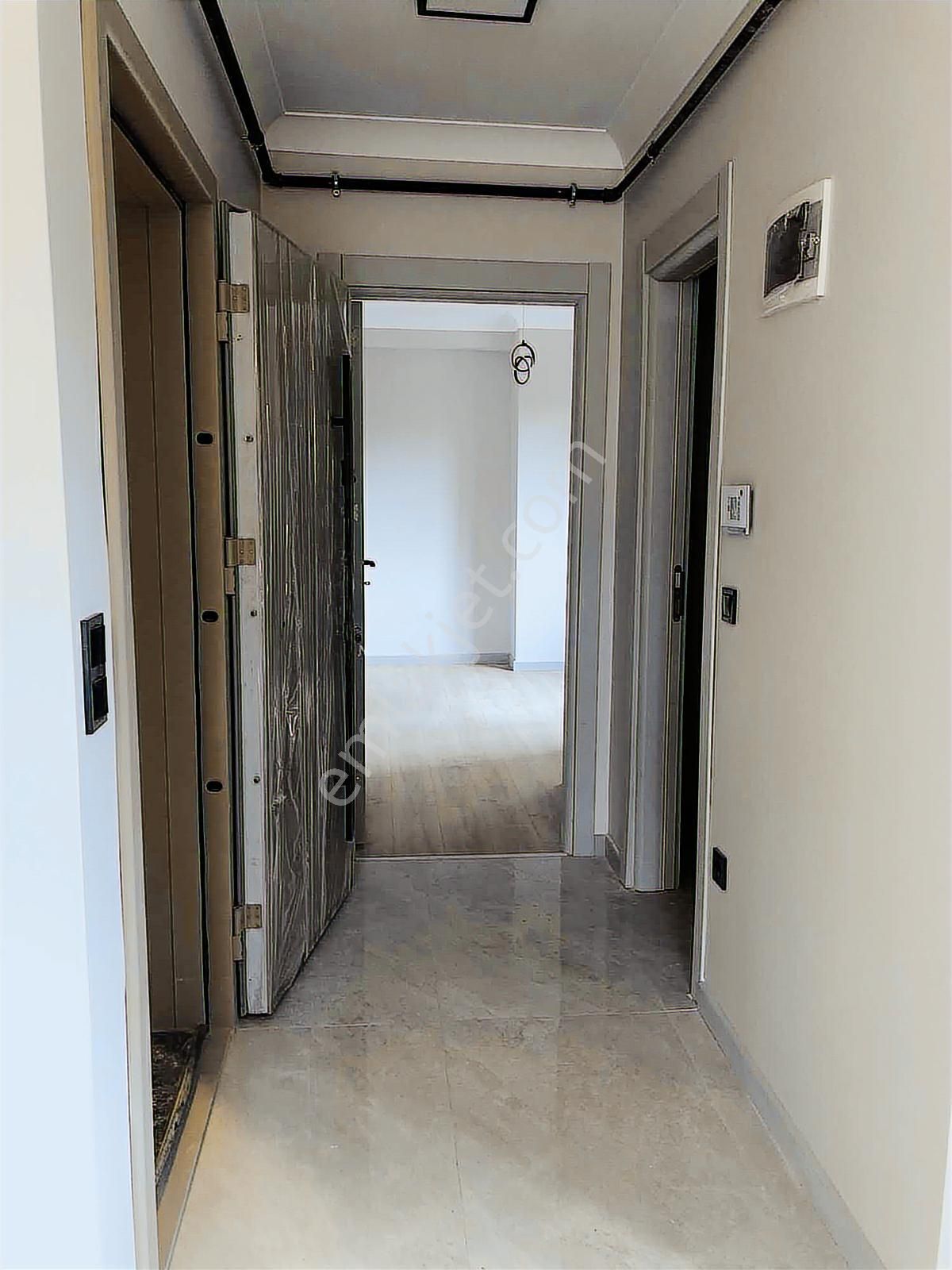 Küçükbakkalköy Bankalara Yakın Lüks 1+ 1 Daire 41.000tl - Görsel 26