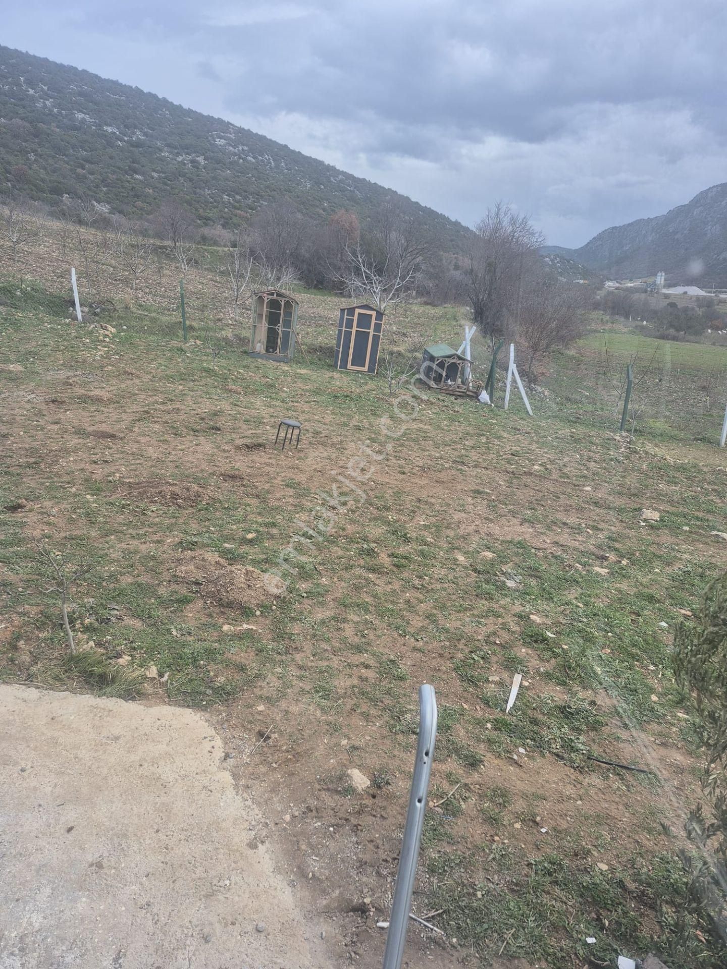 Torbalı Emlak'tan Akhisar Doğankaya'da Doğa Harikası 3190m2 Bahçede 95m2 Müstakil Bağ Evi Satılık - Görsel 17