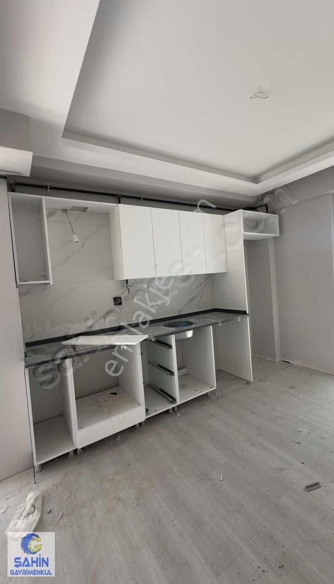 Cobanlıda Geniş Buyu 1+1 Daire - Görsel 12