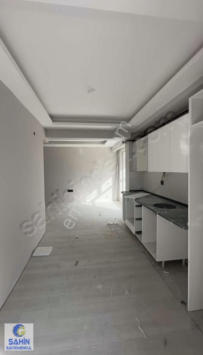 Cobanlıda Geniş Buyu 1+1 Daire - Görsel 2
