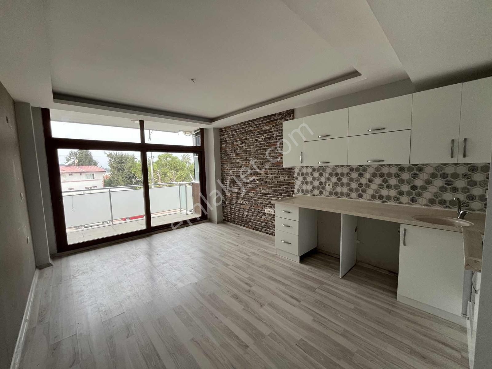 Karslılar'da Havuzlu Site İçi 2+1 Dublex Satılık Daire - Görsel 3