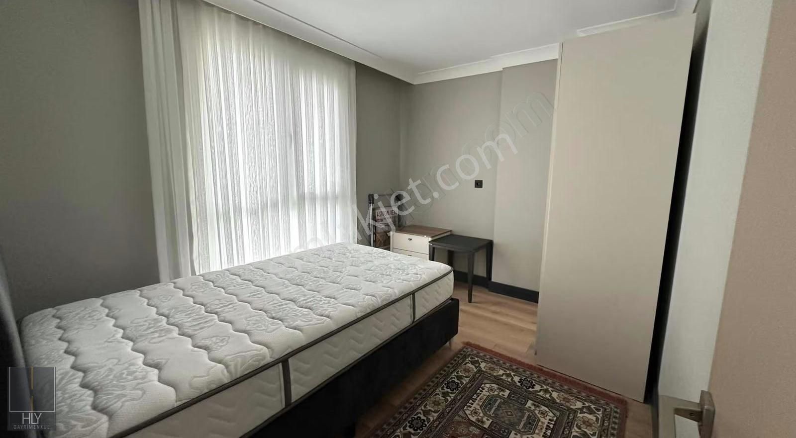 Hly Gayrimenkulden Bahçelievler Mah.de Lüks 1+1 Eşyalı Satılık - Görsel 12