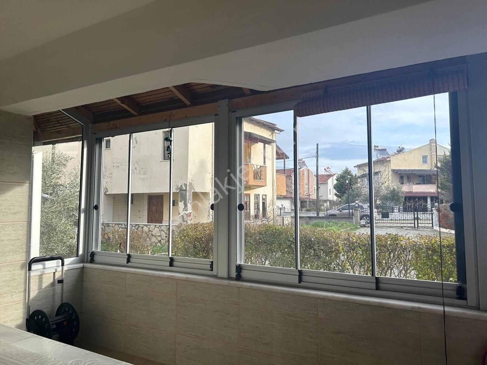 Ayvalık Altınova Akasya Sitesinde Masrafsız Satılık Villa - Görsel 18