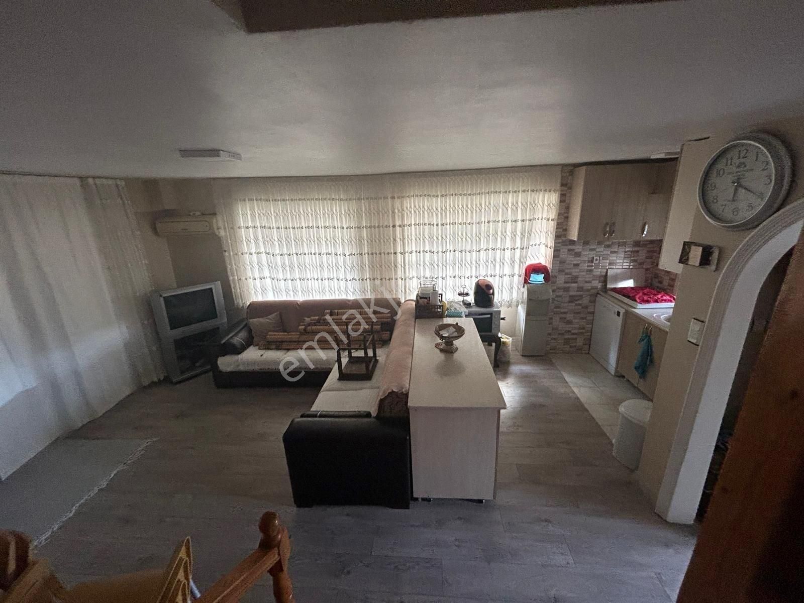 Ayvalık Altınova Akasya Sitesinde Masrafsız Satılık Villa - Görsel 17