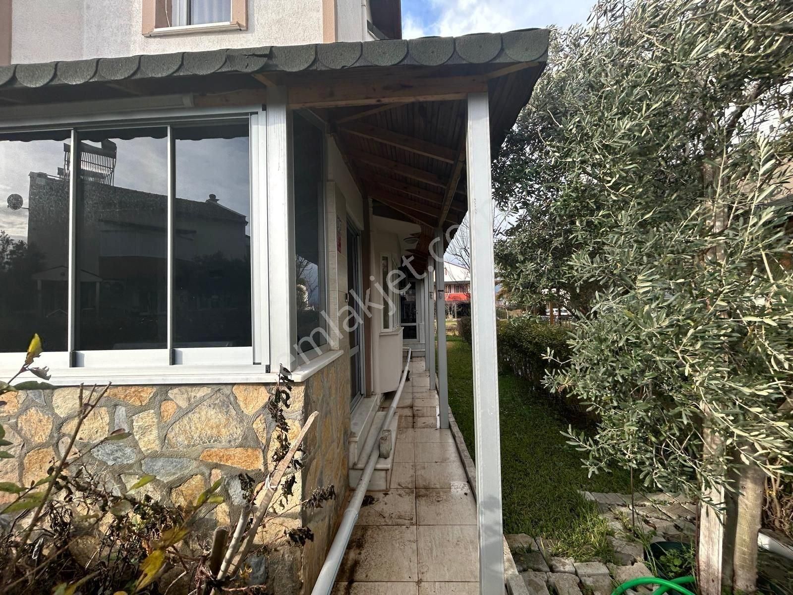 Ayvalık Altınova Akasya Sitesinde Masrafsız Satılık Villa - Görsel 7