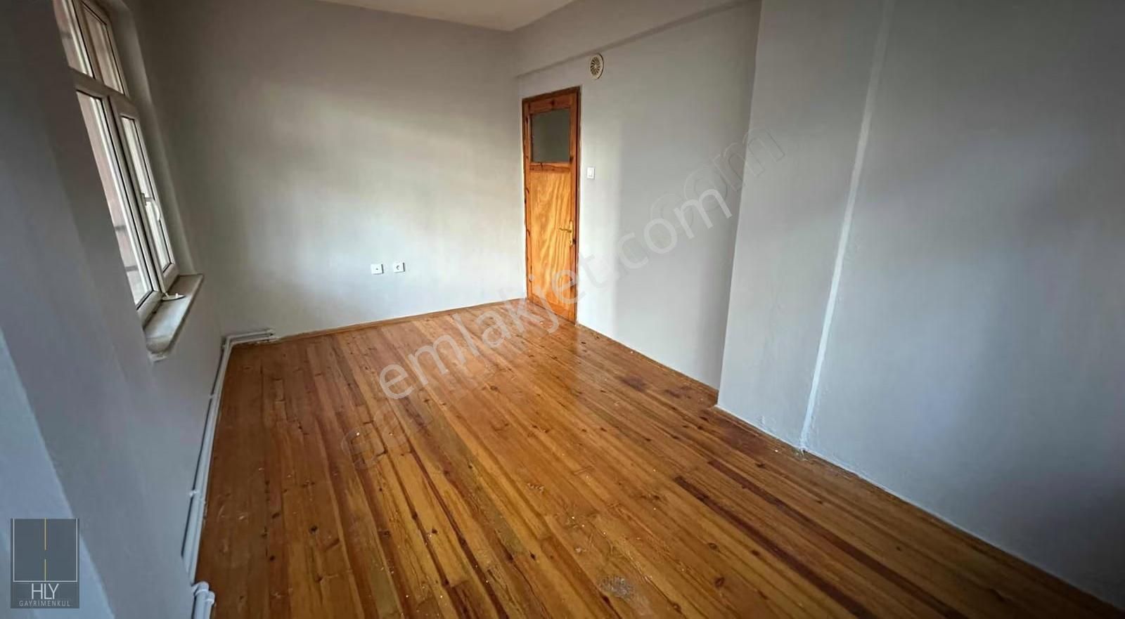 Hly Gayrimenkulden Plevne Mah.de 2+1 Ayrı Mutfak Bodrum Kiralık - Görsel 13