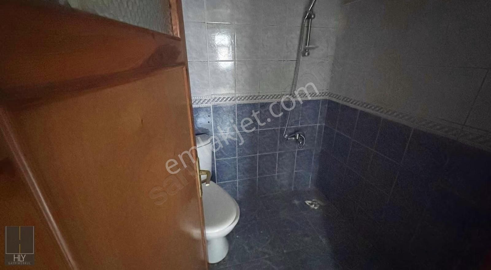 Hly Gayrimenkulden Plevne Mah.de 2+1 Ayrı Mutfak Bodrum Kiralık - Görsel 3