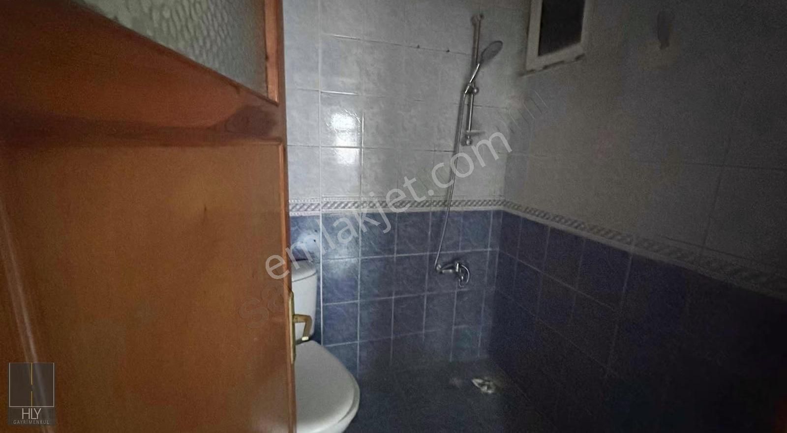 Hly Gayrimenkulden Plevne Mah.de 2+1 Ayrı Mutfak Bodrum Kiralık - Görsel 5