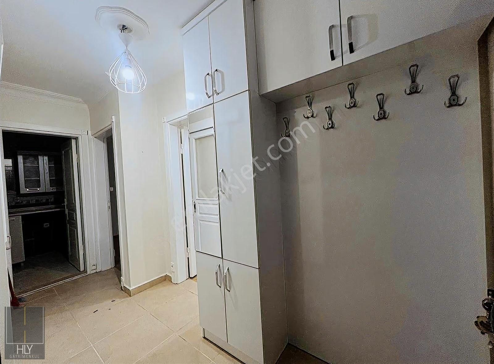 Hly Gayrimenkul'den Alihikmet Paşa Mah.de Kiralık 2+1 Daire - Görsel 23