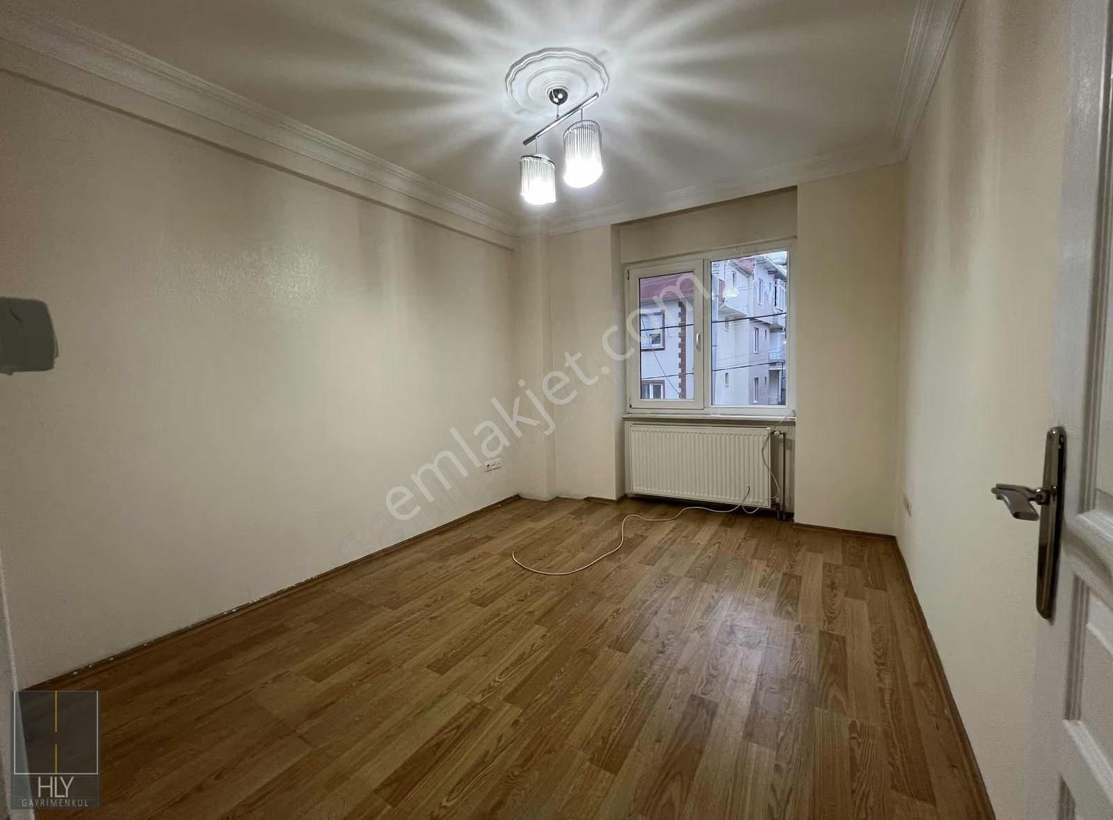 Hly Gayrimenkul'den Alihikmet Paşa Mah.de Kiralık 2+1 Daire - Görsel 11