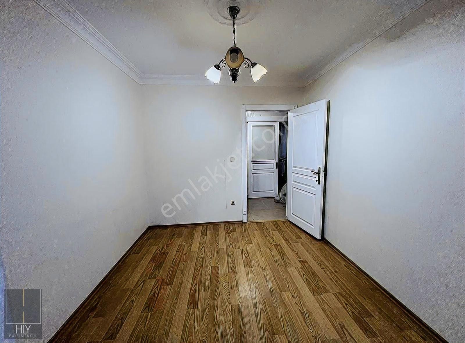 Hly Gayrimenkul'den Alihikmet Paşa Mah.de Kiralık 2+1 Daire - Görsel 22