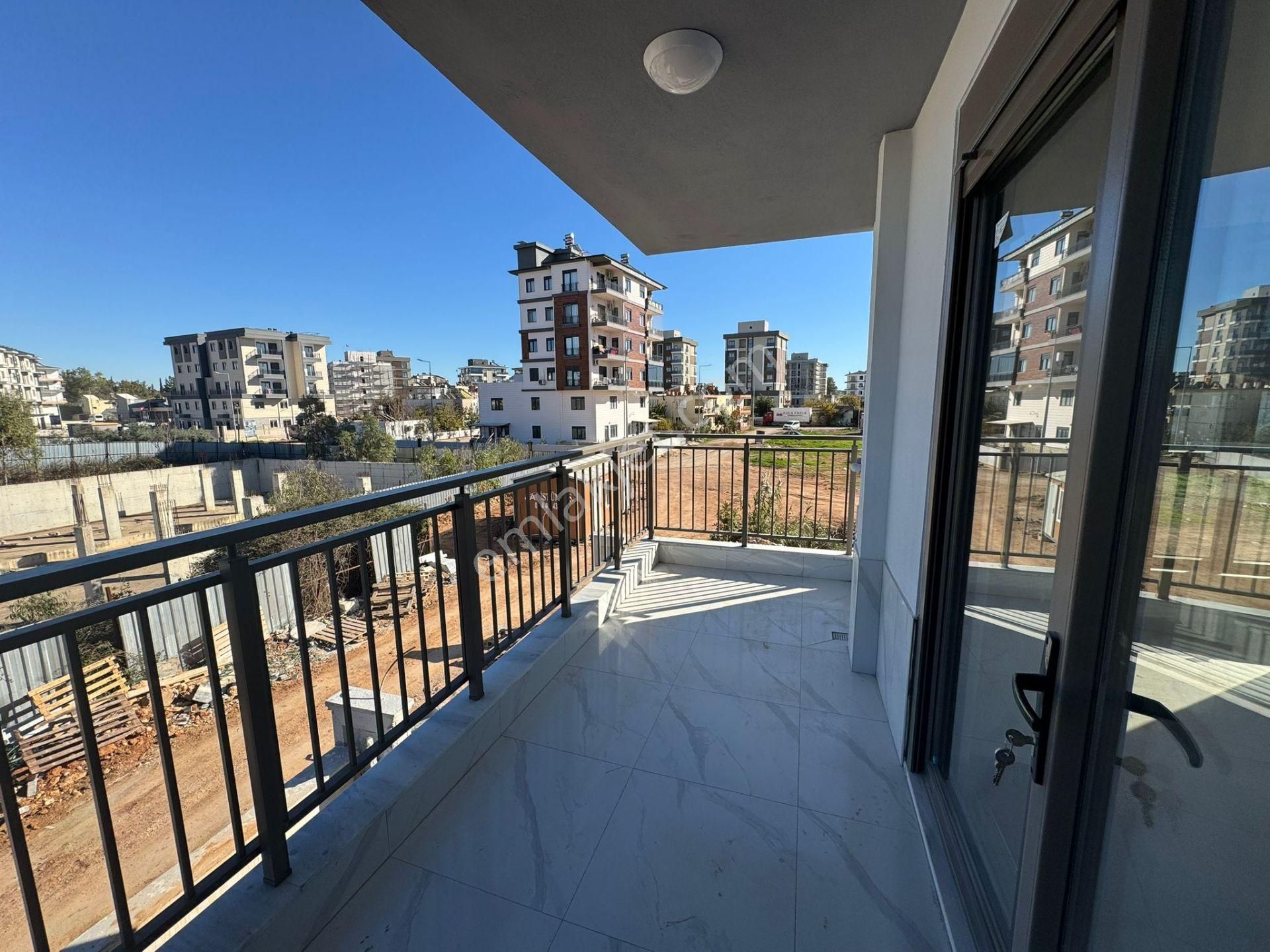 Merkezi Konumda Şık Tasarımlı 2+1 Ayrı Mutfak Daire - Görsel 4