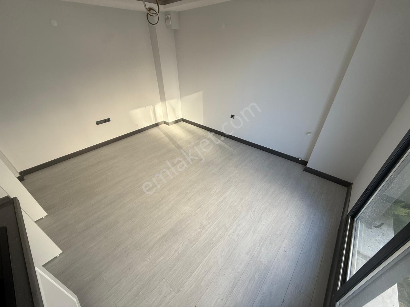 Parla'dan Altınkumda Bahçe Kullanımlı Sıfır Satılık 1+1 Daire - Görsel 24