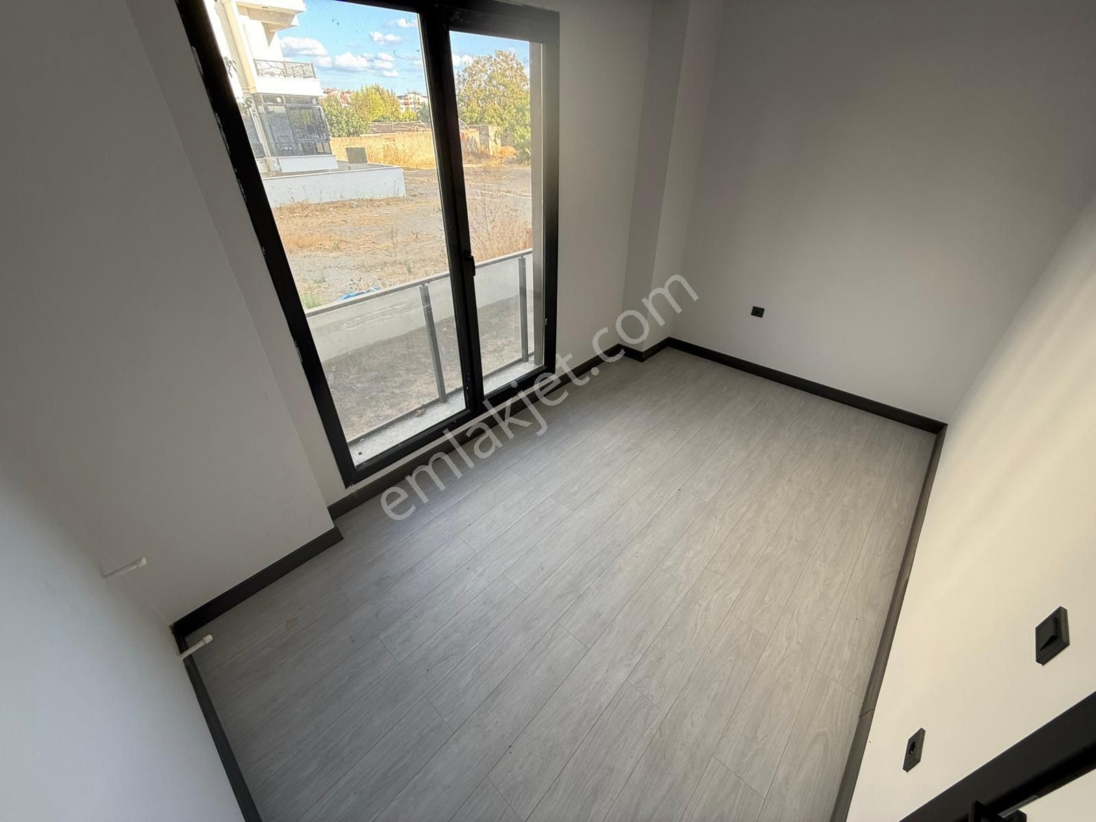 Parla'dan Altınkumda Bahçe Kullanımlı Sıfır Satılık 1+1 Daire - Görsel 9