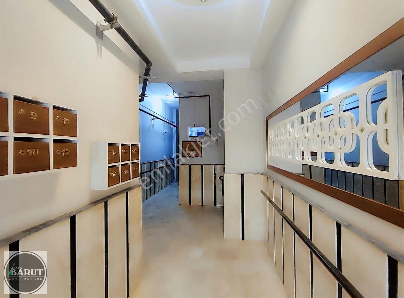 Kapalı Pazar Yeri Altı 3.cü Kat Cam Balkonlu Kiralık 3+1 Daire - Görsel 4