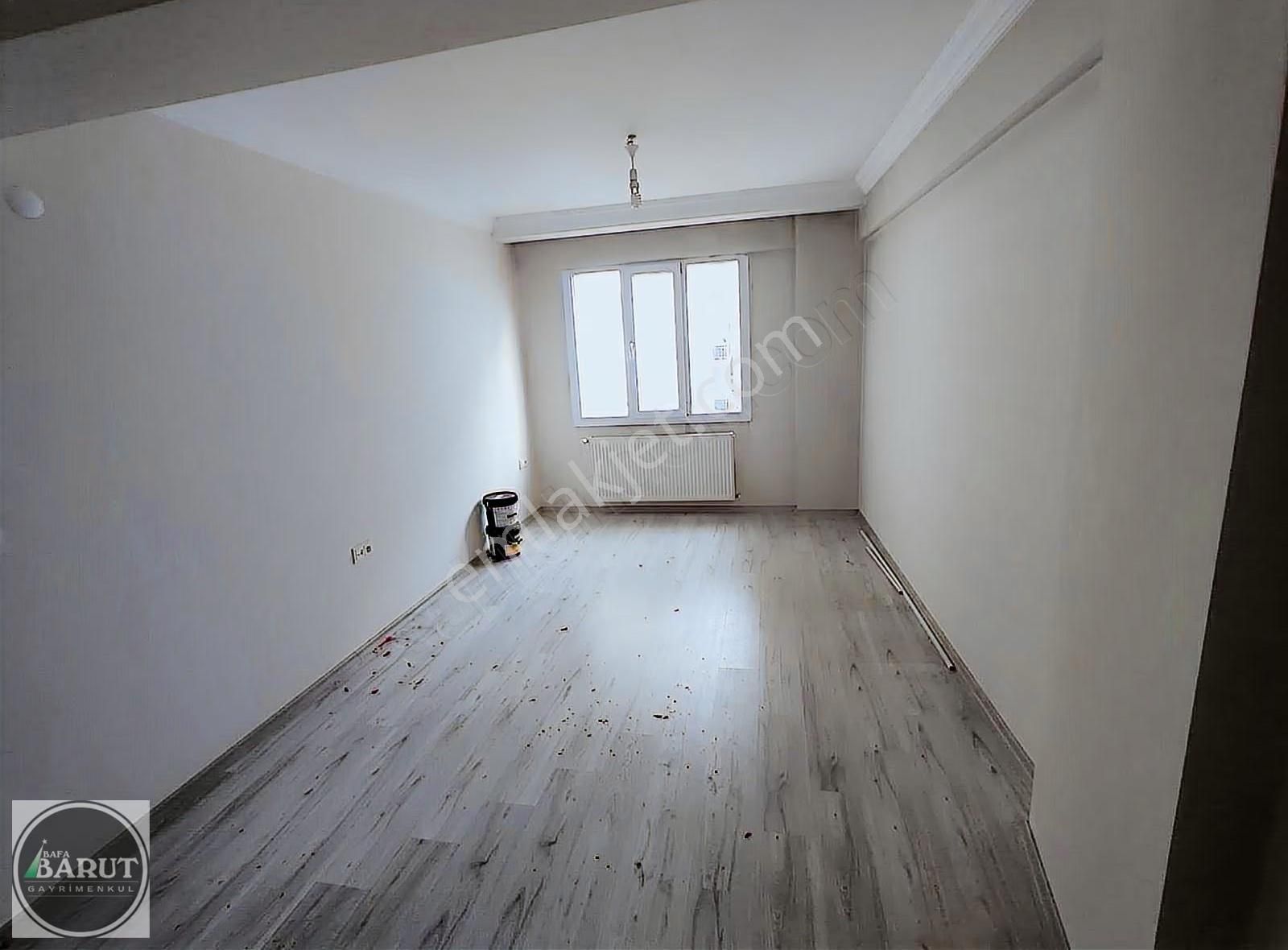 Kapalı Pazar Yeri Altı 3.cü Kat Cam Balkonlu Kiralık 3+1 Daire - Görsel 17